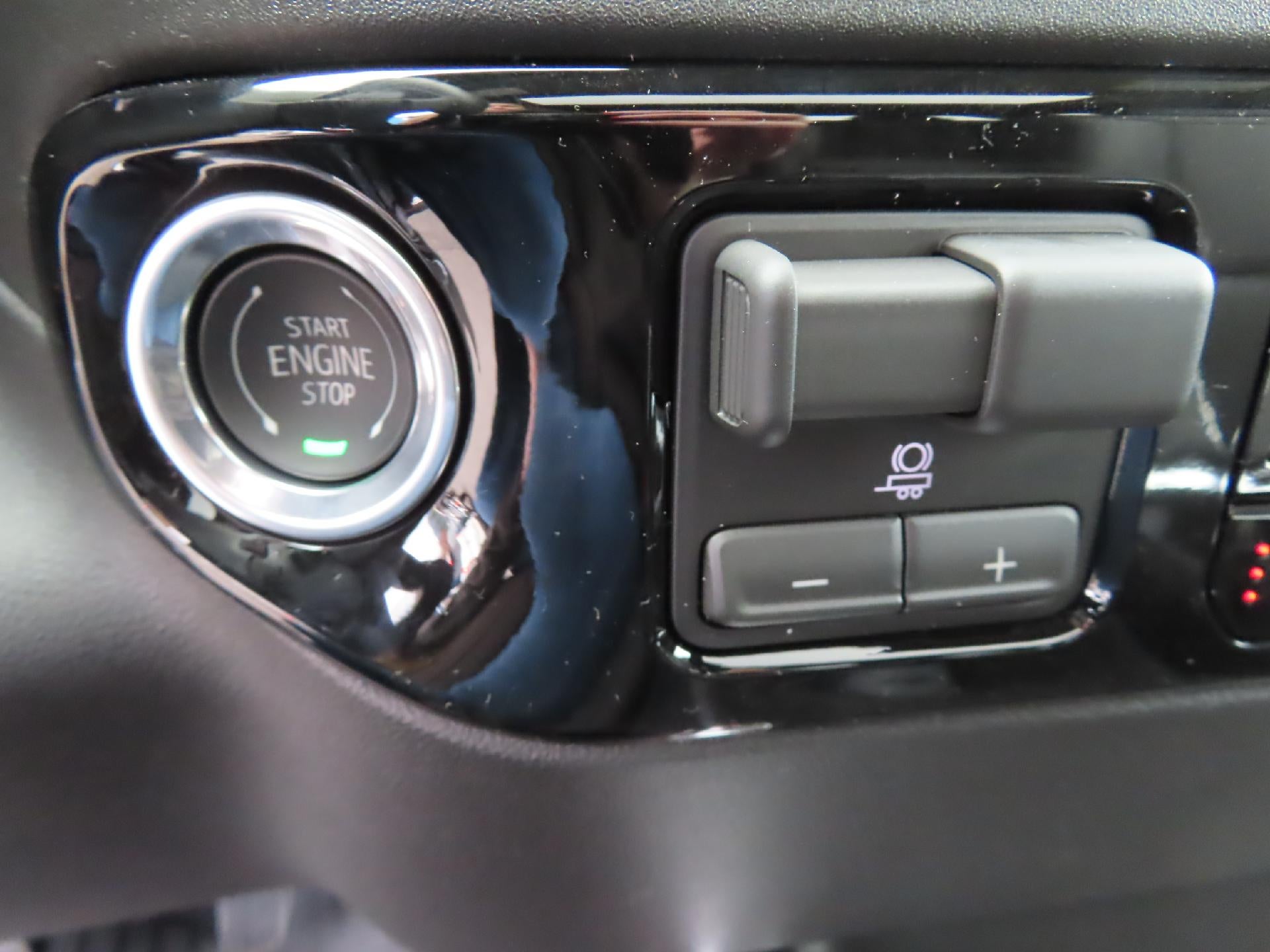 2026 Chevrolet Silverado 1500 CC SHORT BED LTZ 4WD