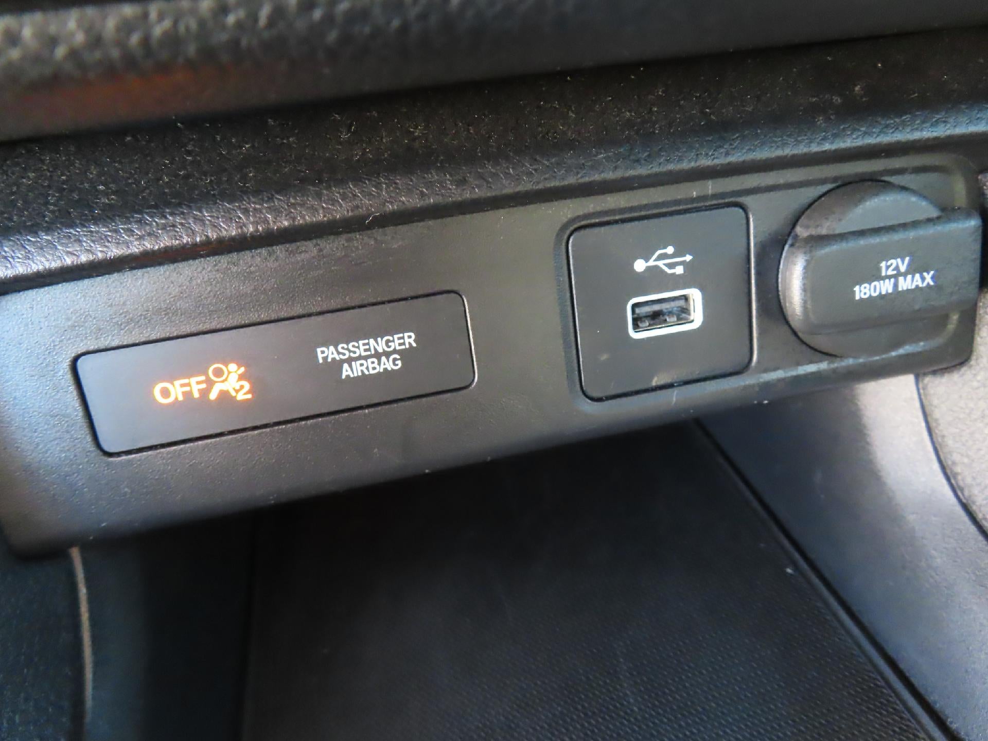 2022 Honda Civic Sedan LX