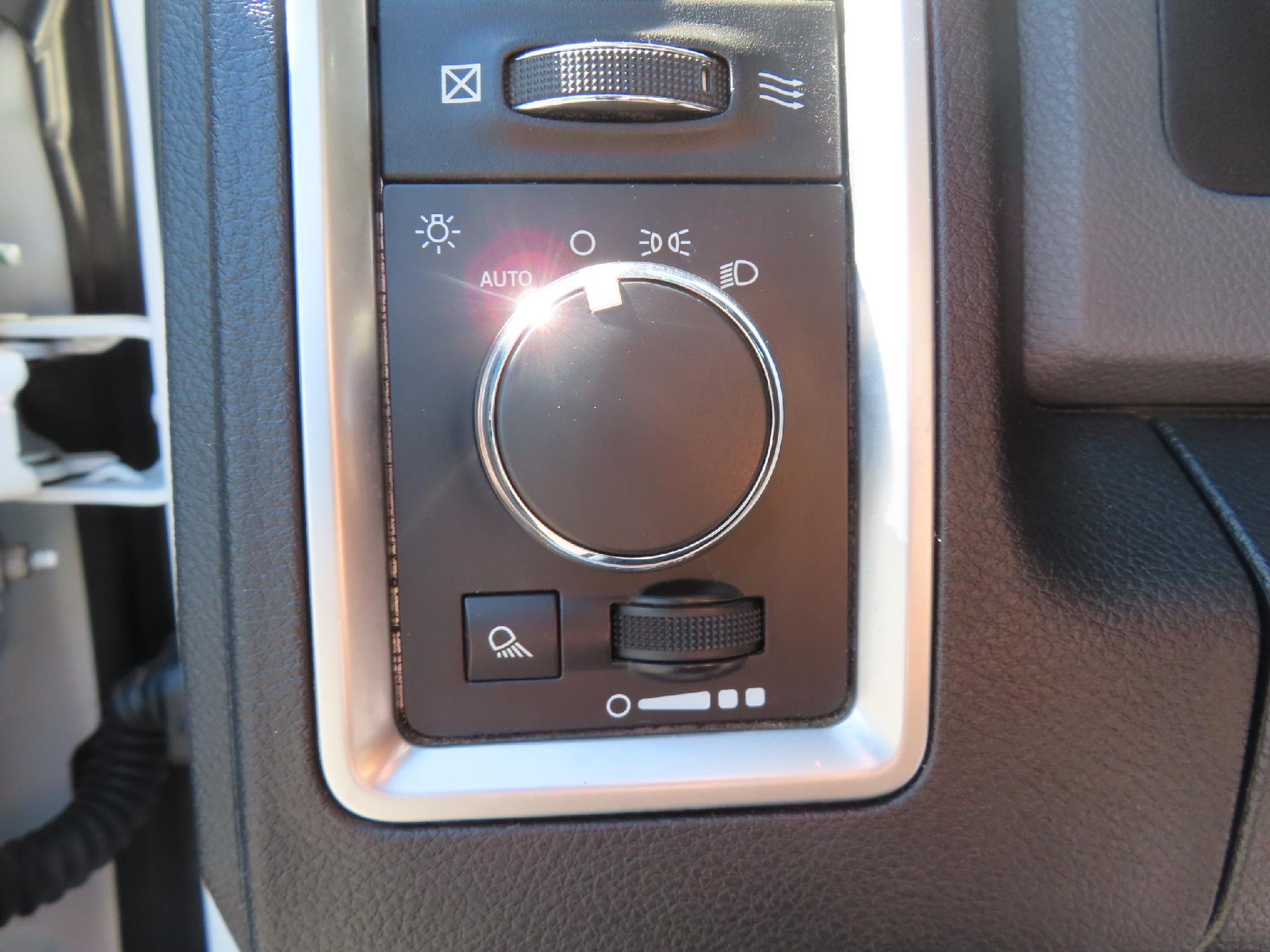 2016 RAM 3500 SLT