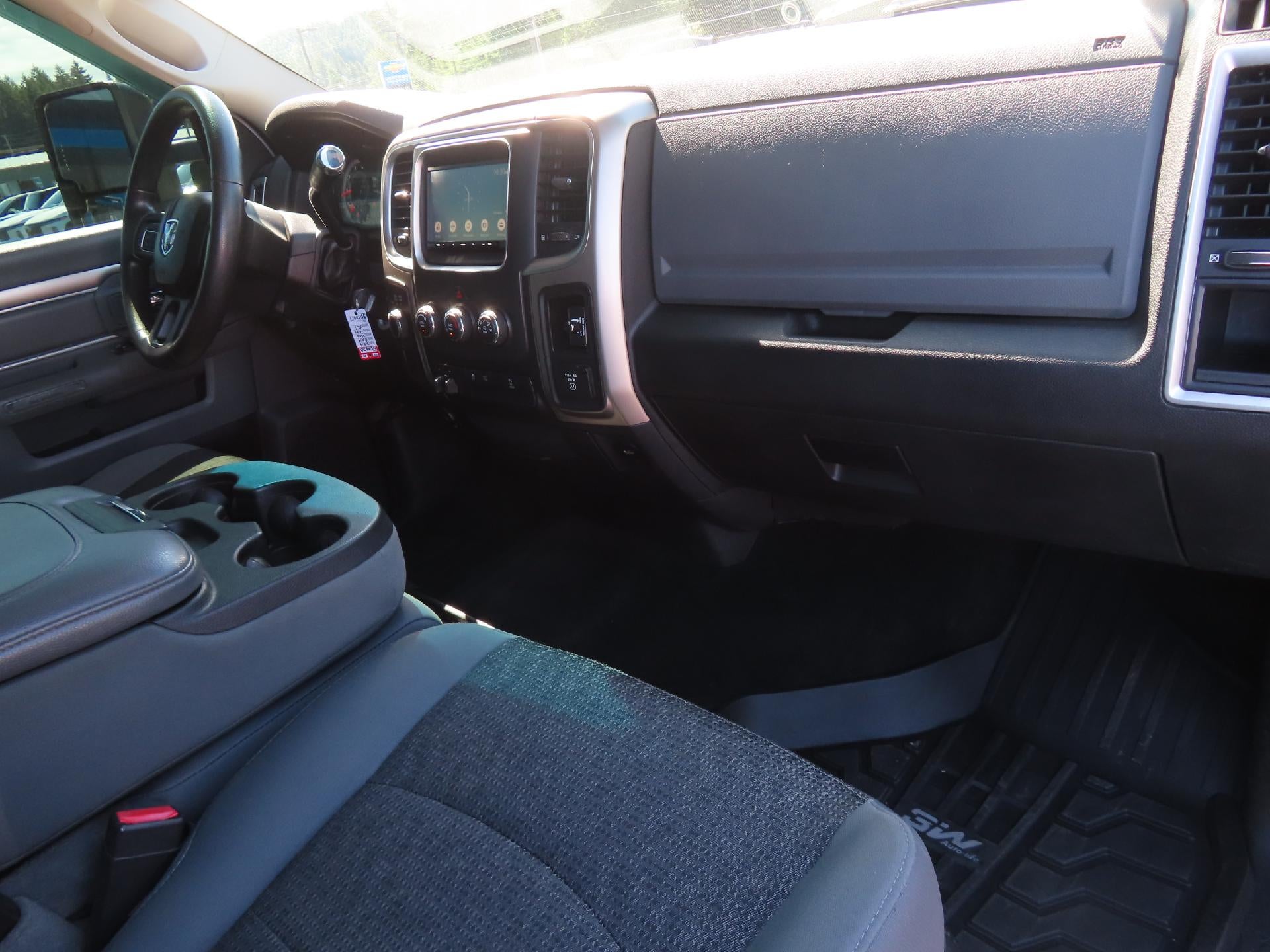 2016 RAM 3500 SLT