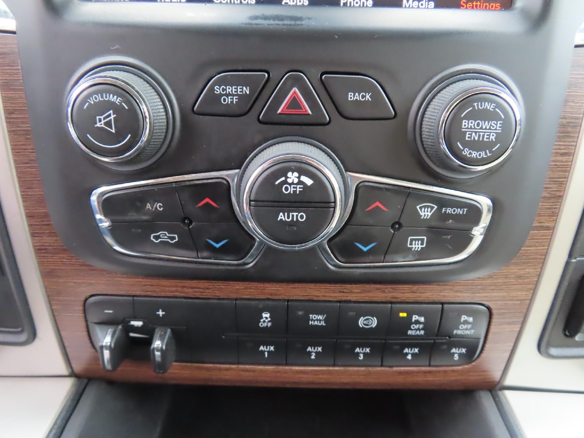 2018 RAM 3500 Laramie