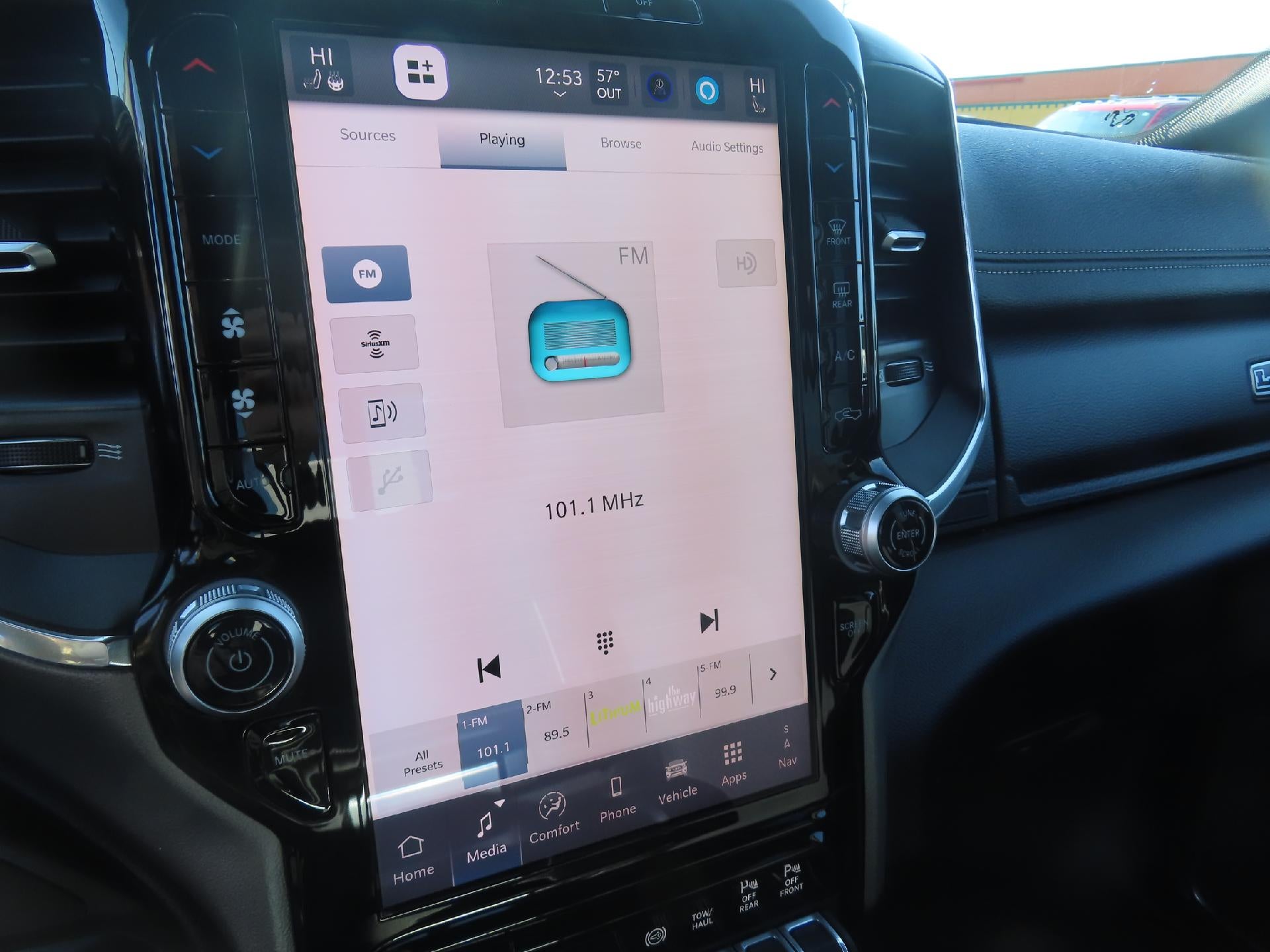 2025 RAM 3500 Laramie