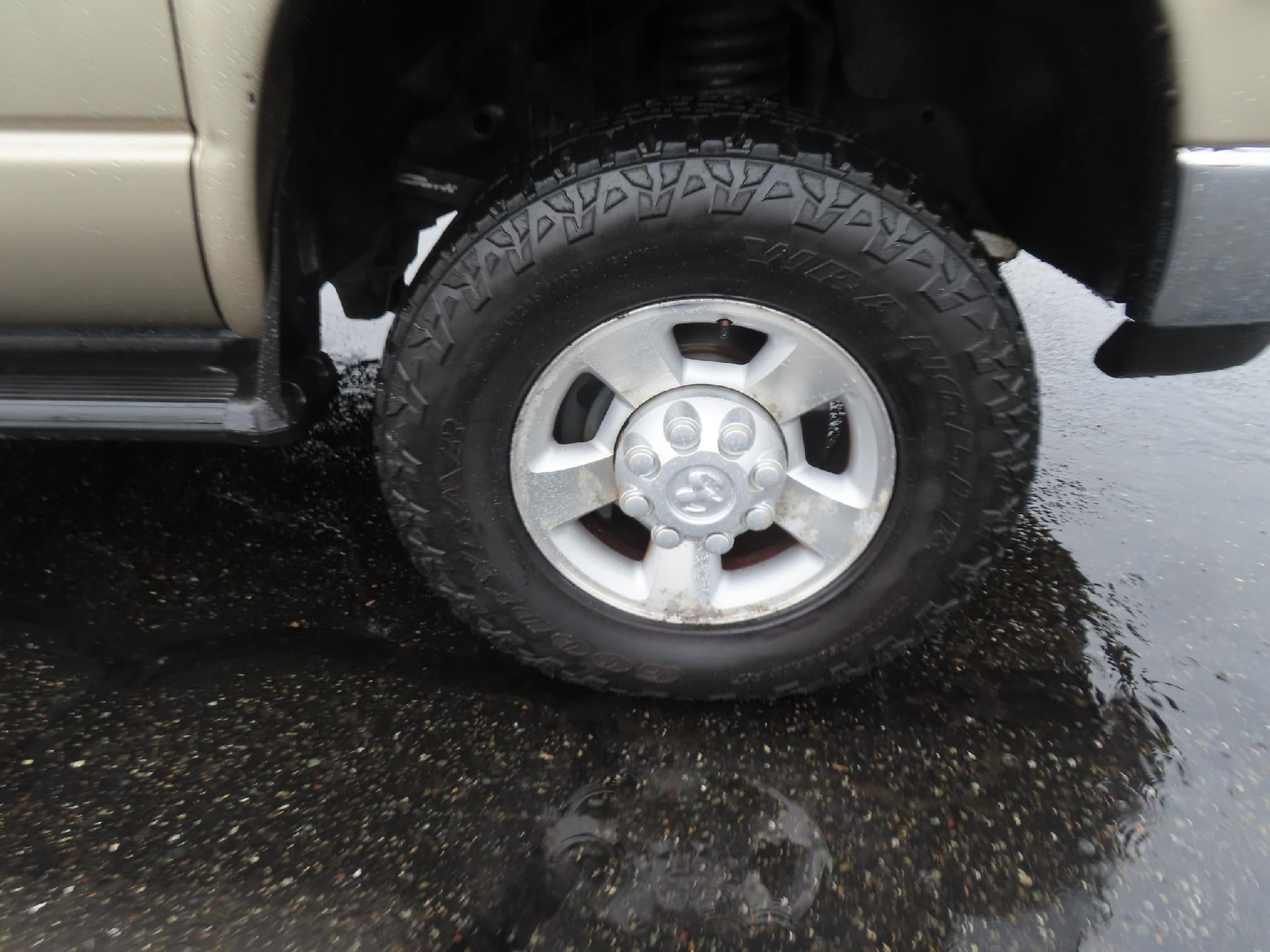 2004 Dodge Ram 2500 SLT