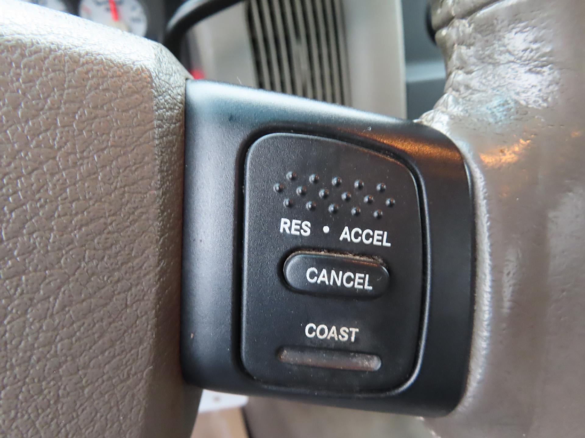 2004 Dodge Ram 2500 SLT