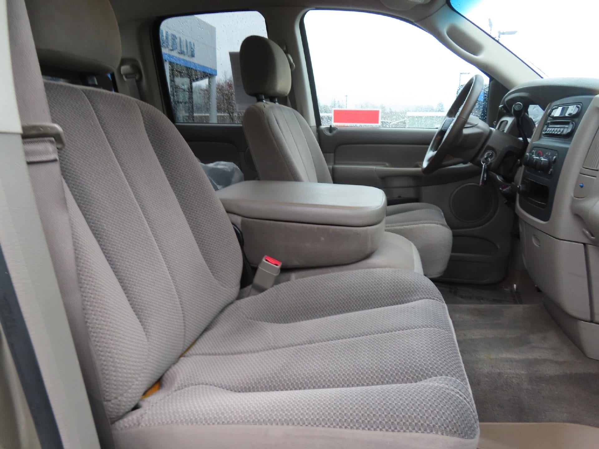 2004 Dodge Ram 2500 SLT