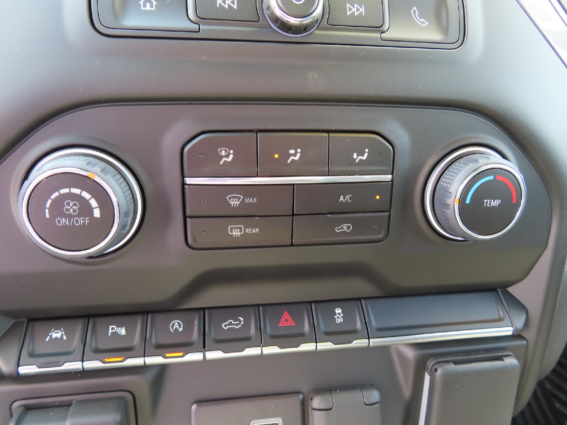 2025 Chevrolet Silverado 1500 REGULAR CAB STD BED WORK TRUCK 4WD