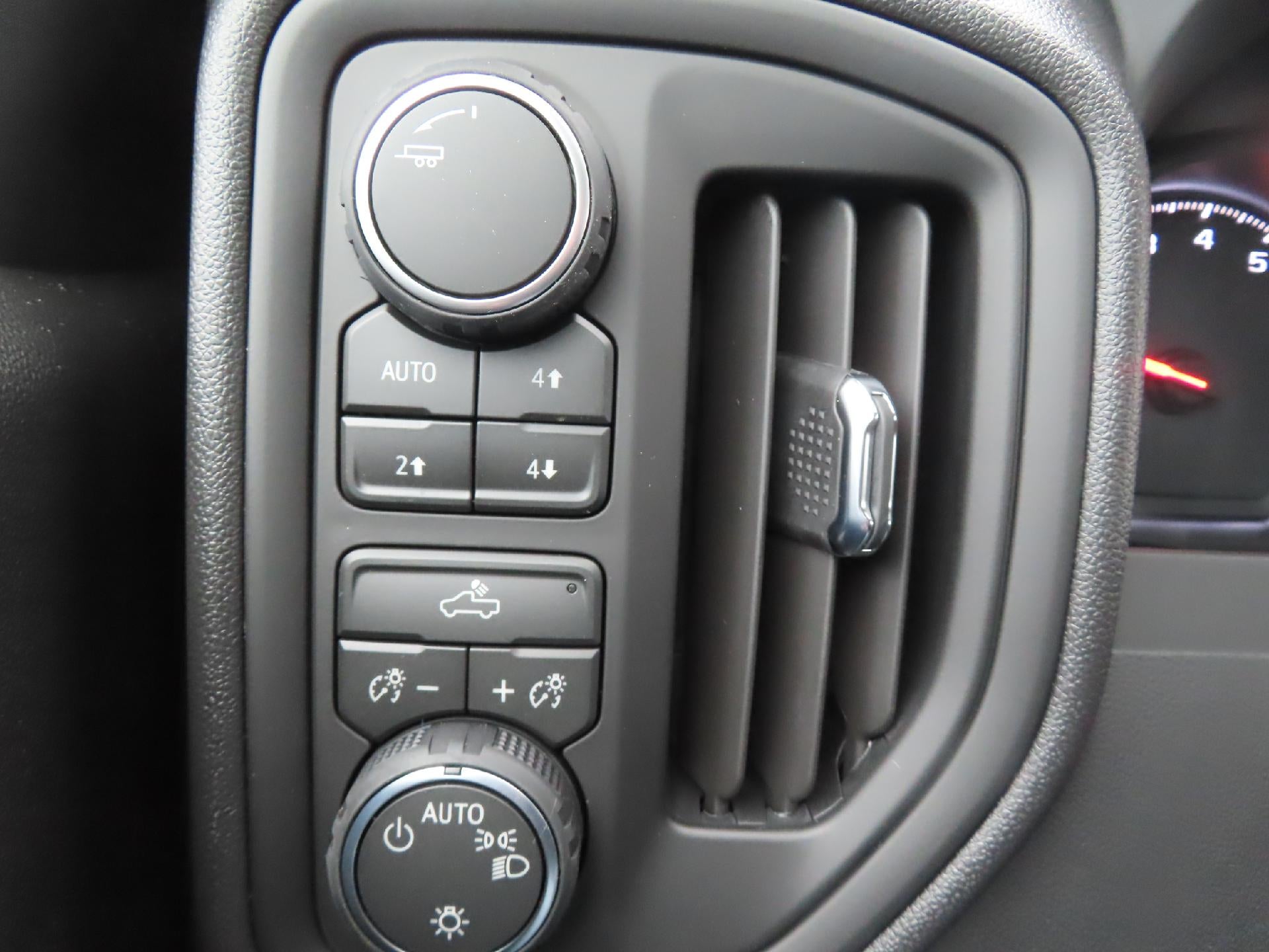 2026 Chevrolet Silverado 1500 CC SB CUSTOM TRAIL BOSS 4WD