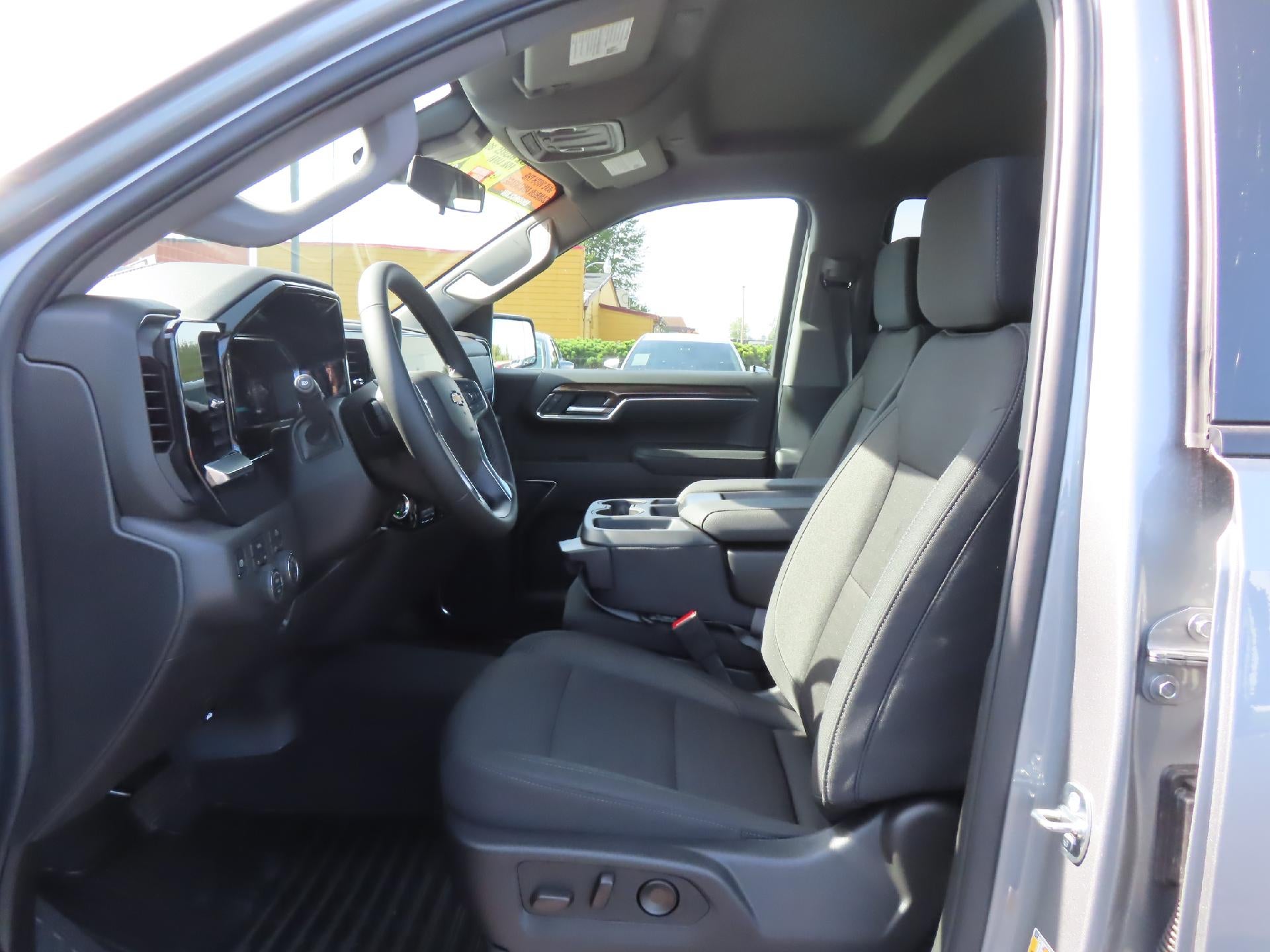 2026 Chevrolet Silverado 1500 CC SB LT 4WD