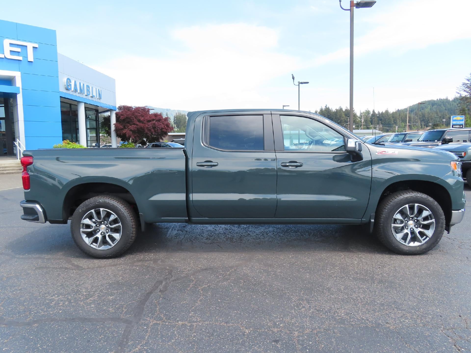 2026 Chevrolet Silverado 1500 CC STD BED 1500 LT 4WD