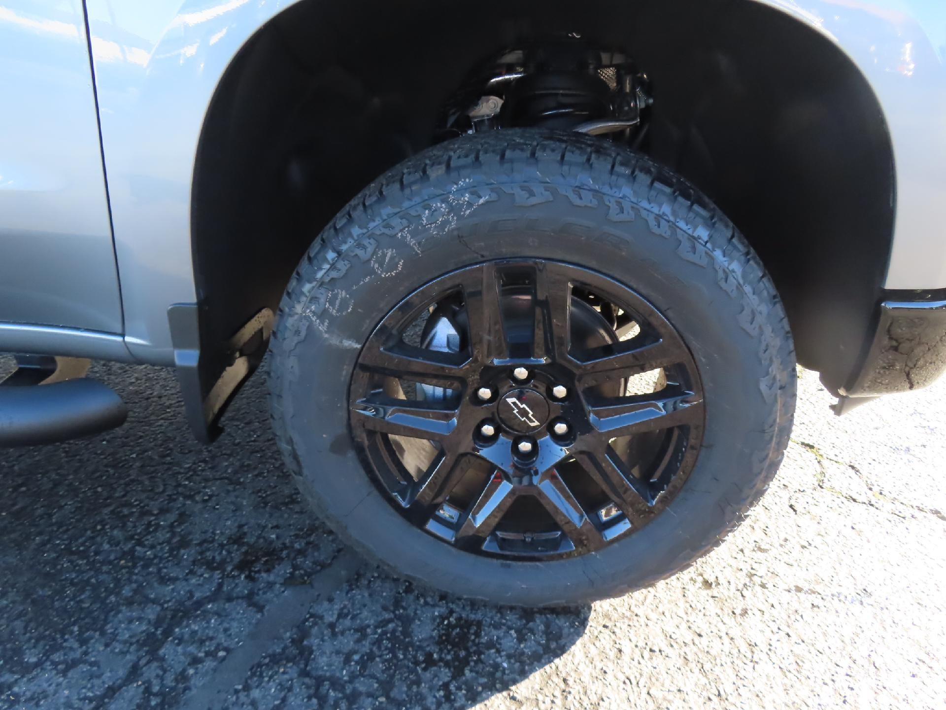 2026 Chevrolet Silverado 1500 CC SB LT Trail Boss 4WD