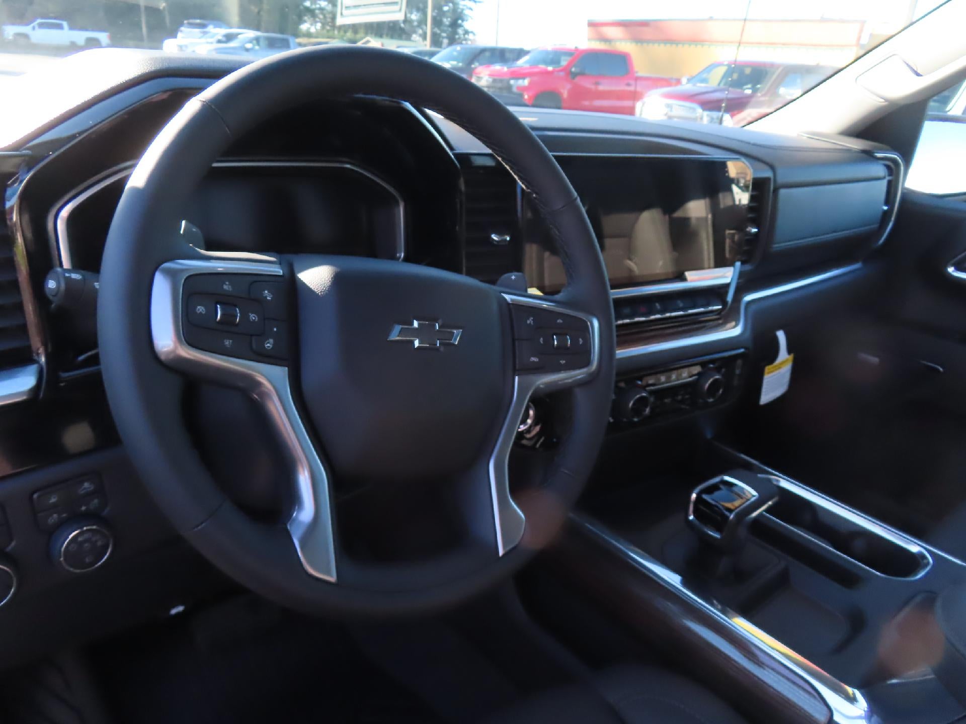 2026 Chevrolet Silverado 1500 CC SB LT Trail Boss 4WD