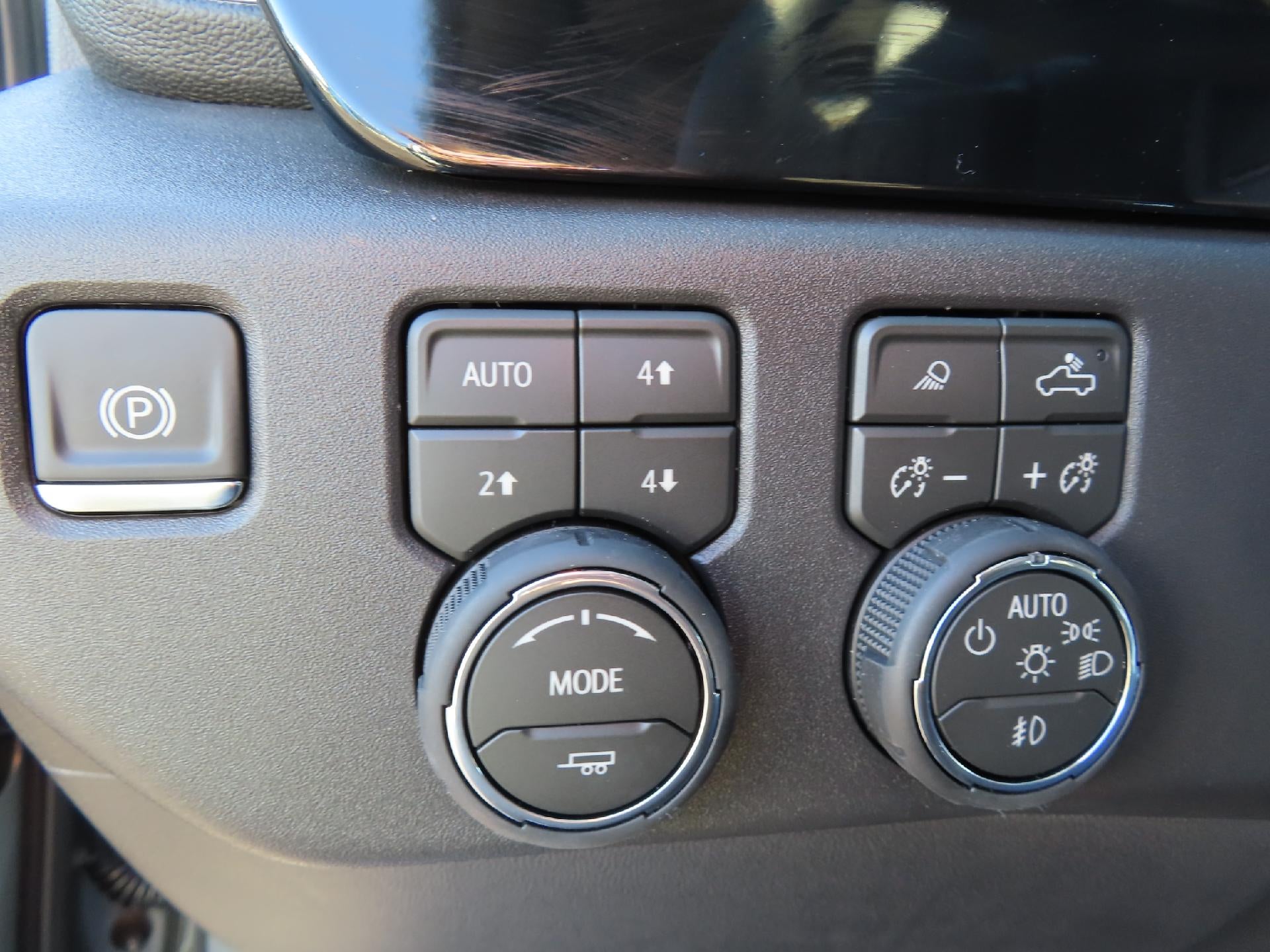 2026 Chevrolet Silverado 1500 CC SB LT Trail Boss 4WD