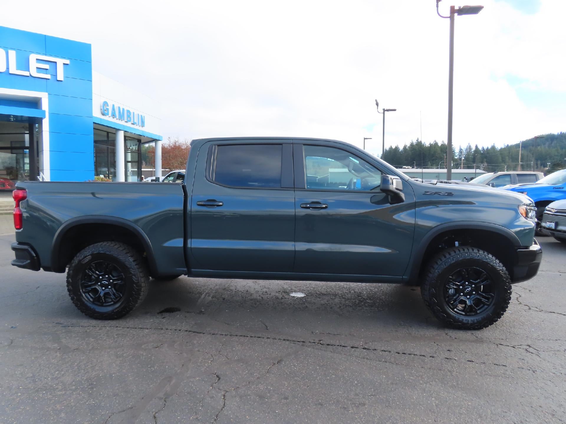 2025 Chevrolet Silverado 1500 ZR2