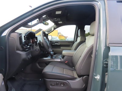 2025 Chevrolet Silverado 1500 ZR2