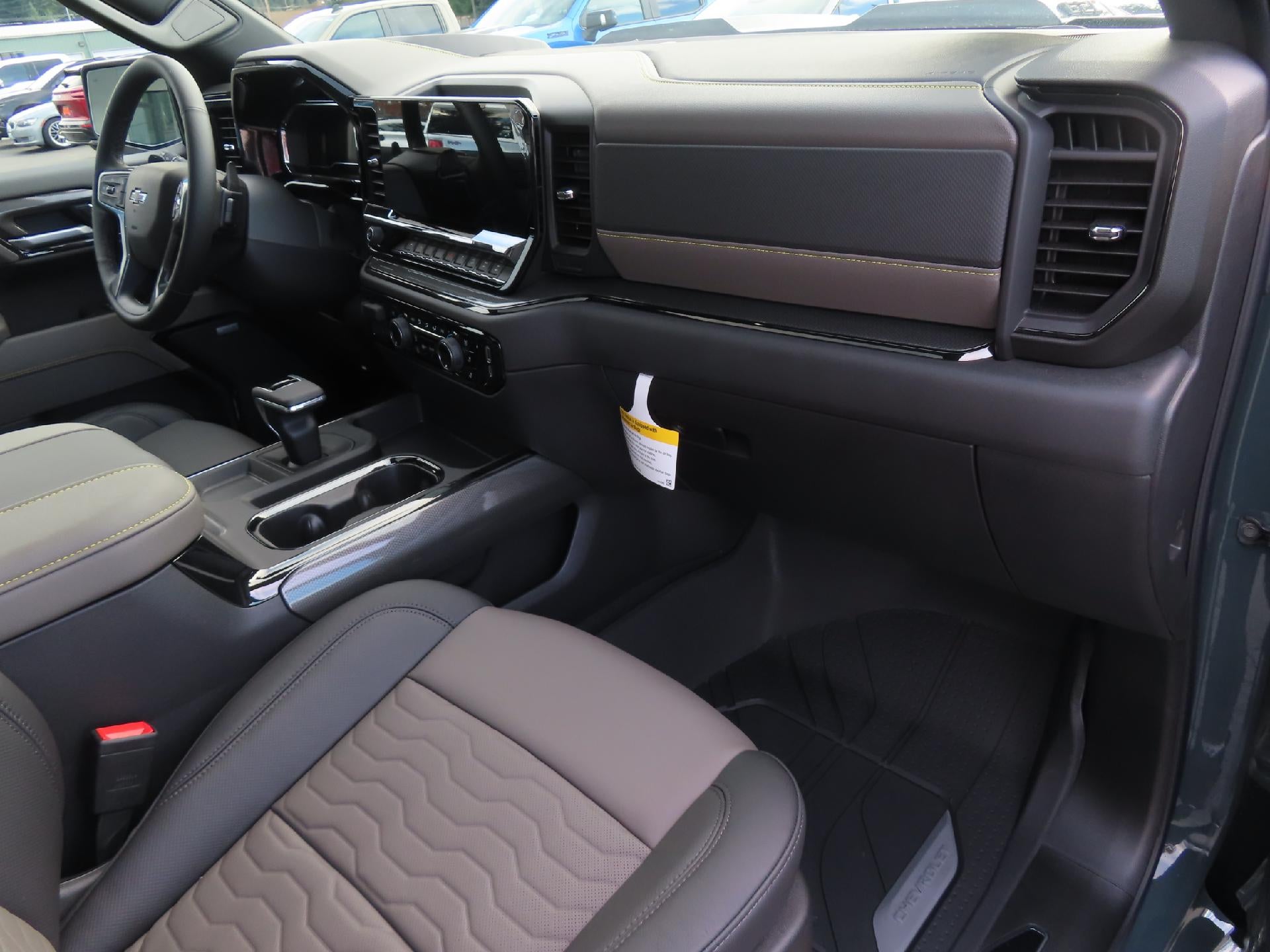 2025 Chevrolet Silverado 1500 ZR2