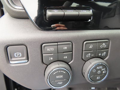 2026 Chevrolet Silverado 1500 CC SB 1500 ZR2 4WD