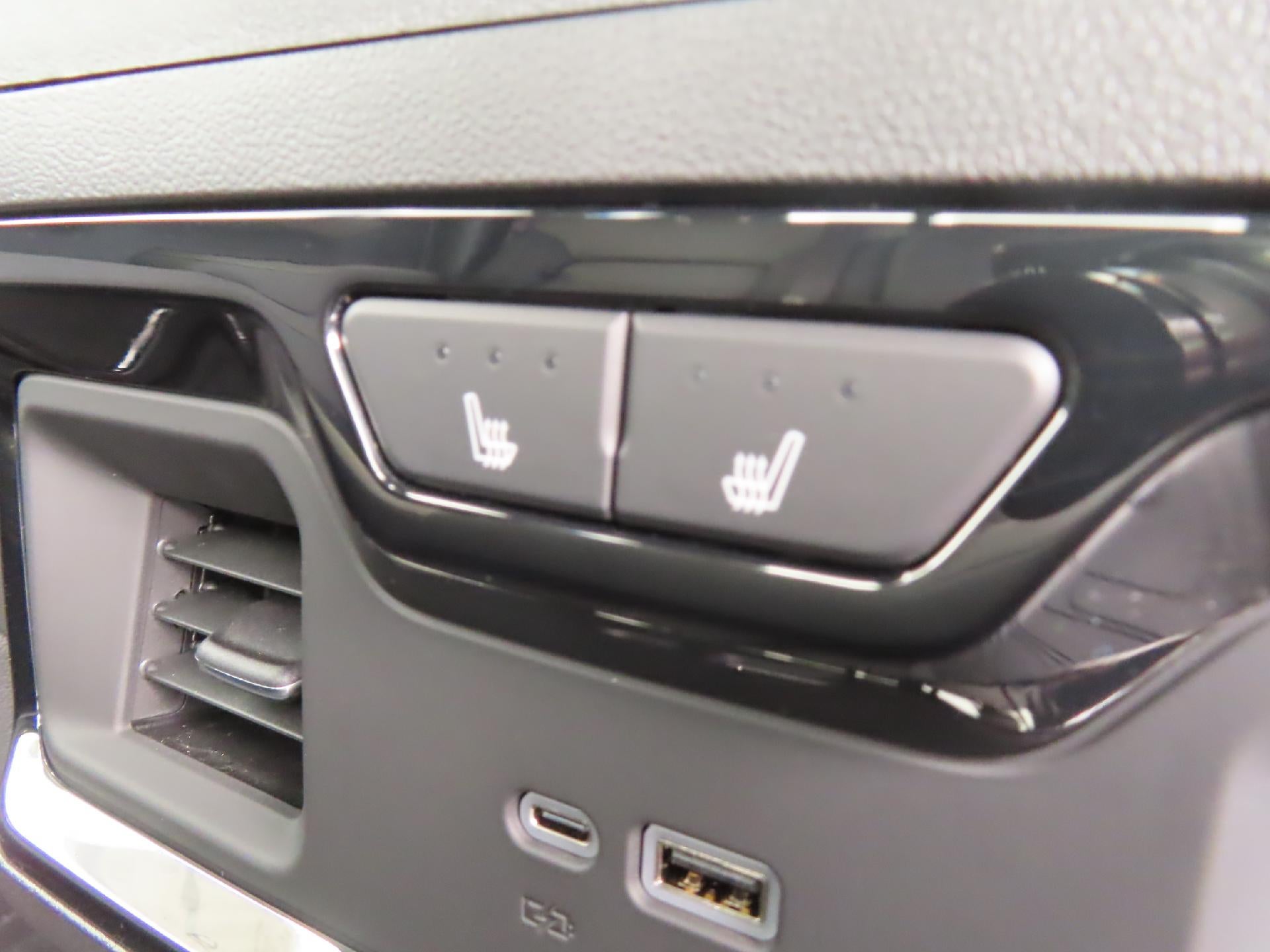 2026 Chevrolet Silverado 1500 CC SB 1500 ZR2 4WD
