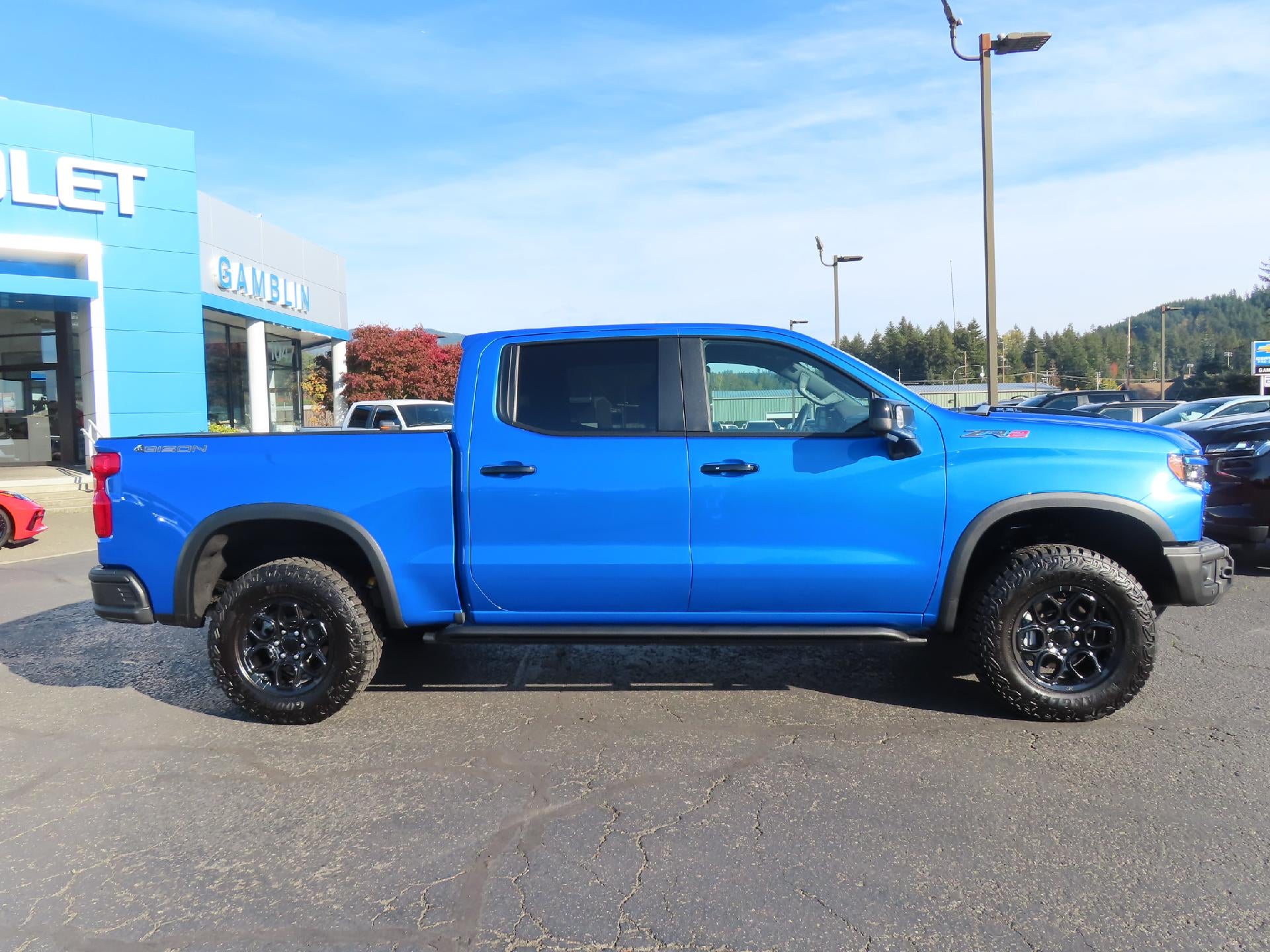 2025 Chevrolet Silverado 1500 ZR2 - Photo 10