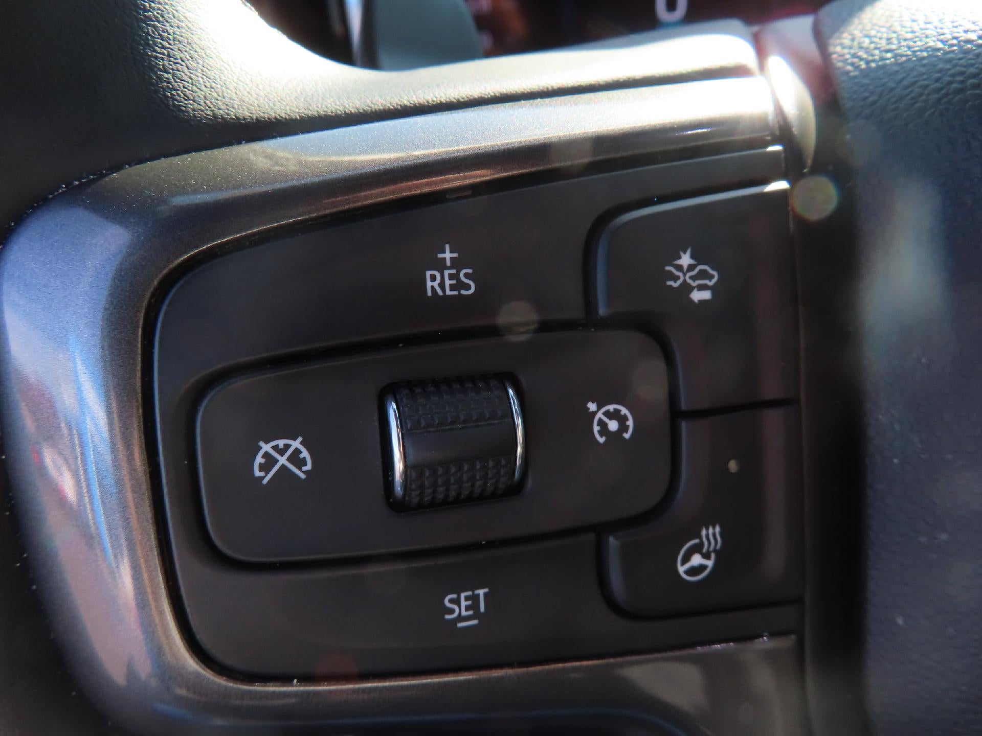 2025 Chevrolet Silverado 1500 ZR2 - Photo 20