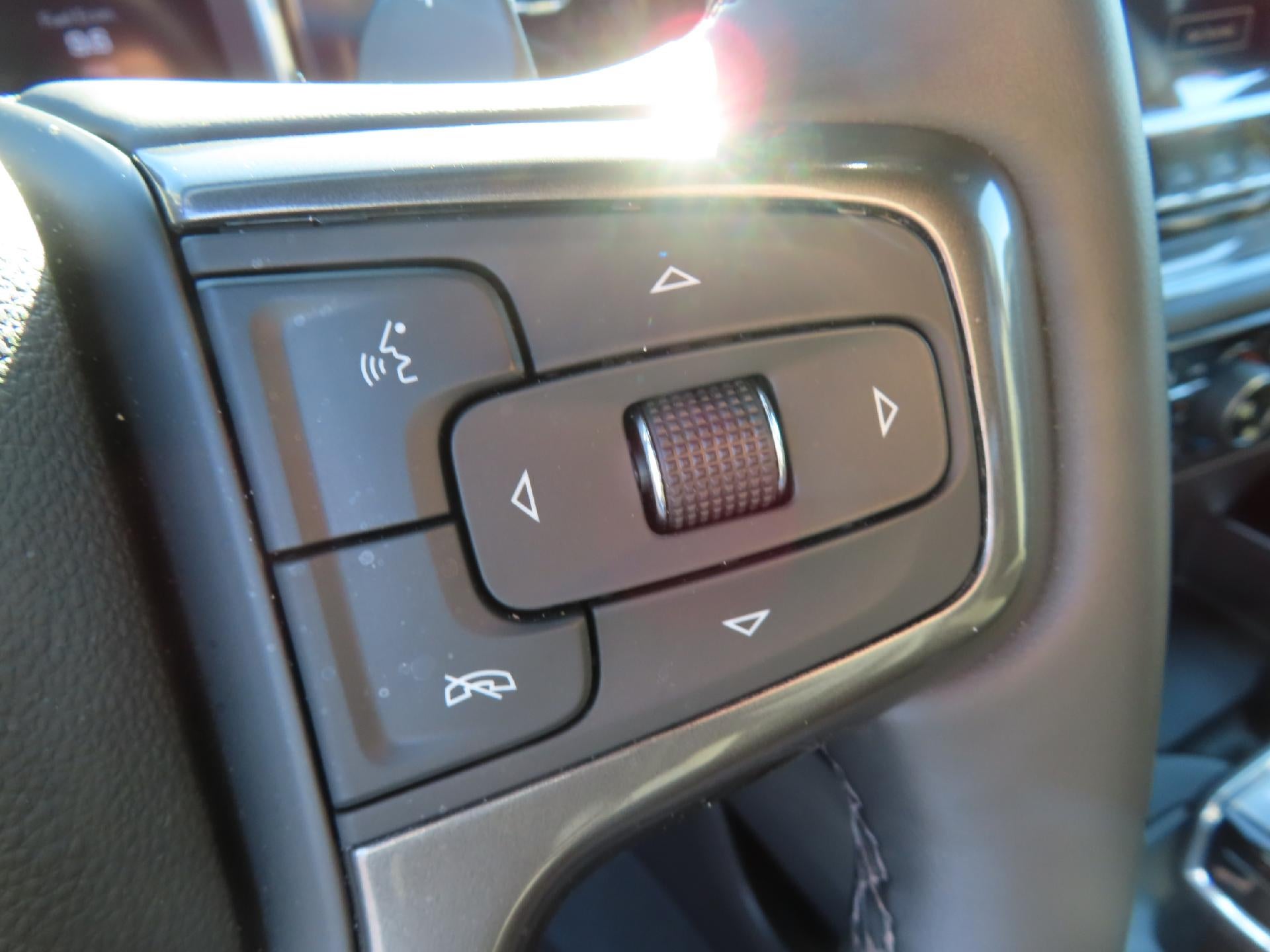2025 Chevrolet Silverado 1500 ZR2 - Photo 21