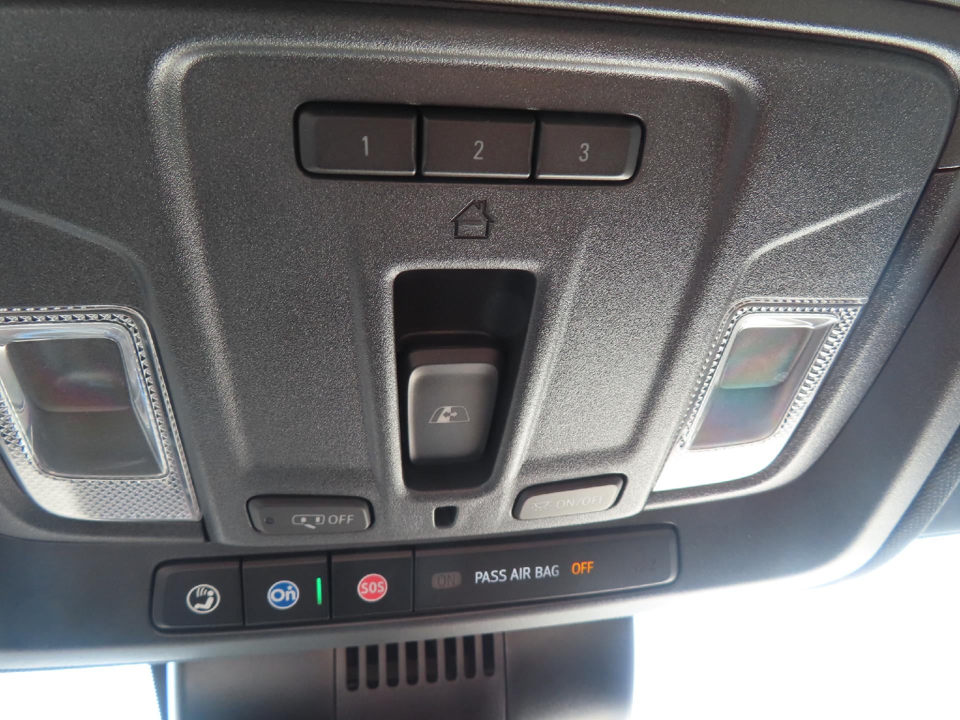 2025 Chevrolet Silverado 1500 ZR2 - Photo 43