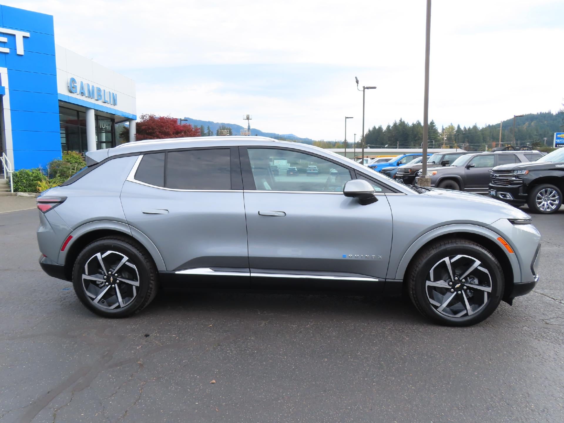 2025 Chevrolet Equinox EV LT