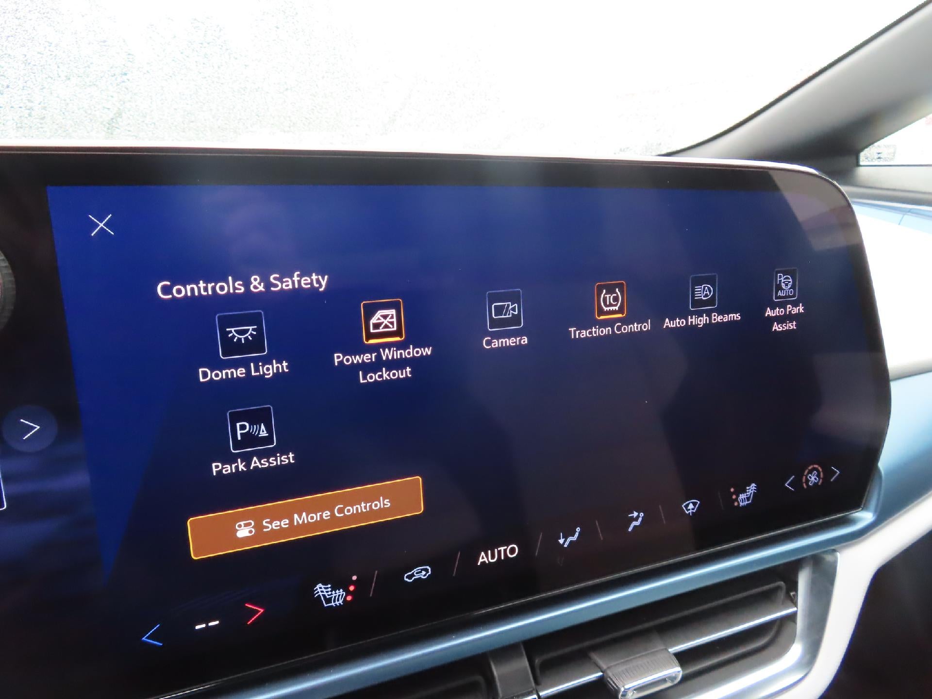 2024 Chevrolet Equinox EV Base