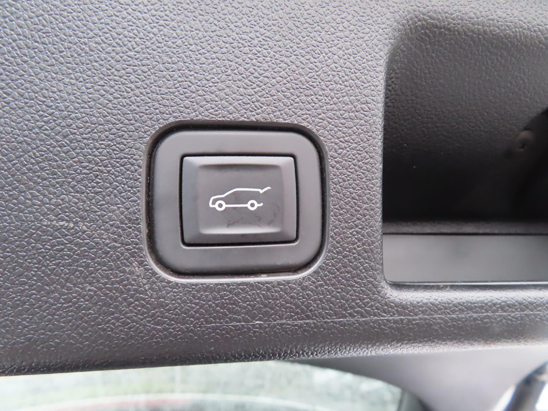 2024 Chevrolet Equinox EV Base