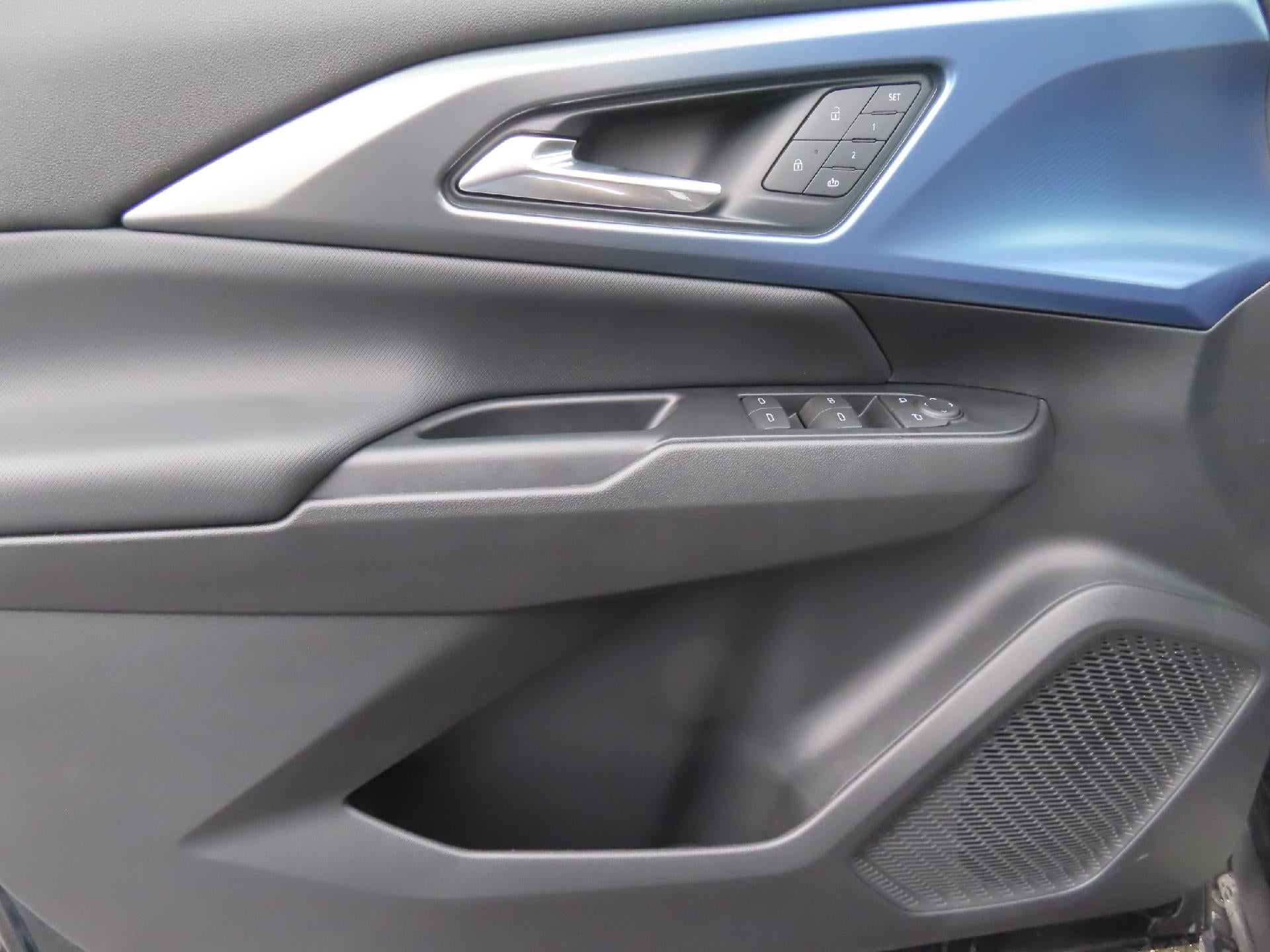 2026 Chevrolet Equinox EV LT2 W/PDE