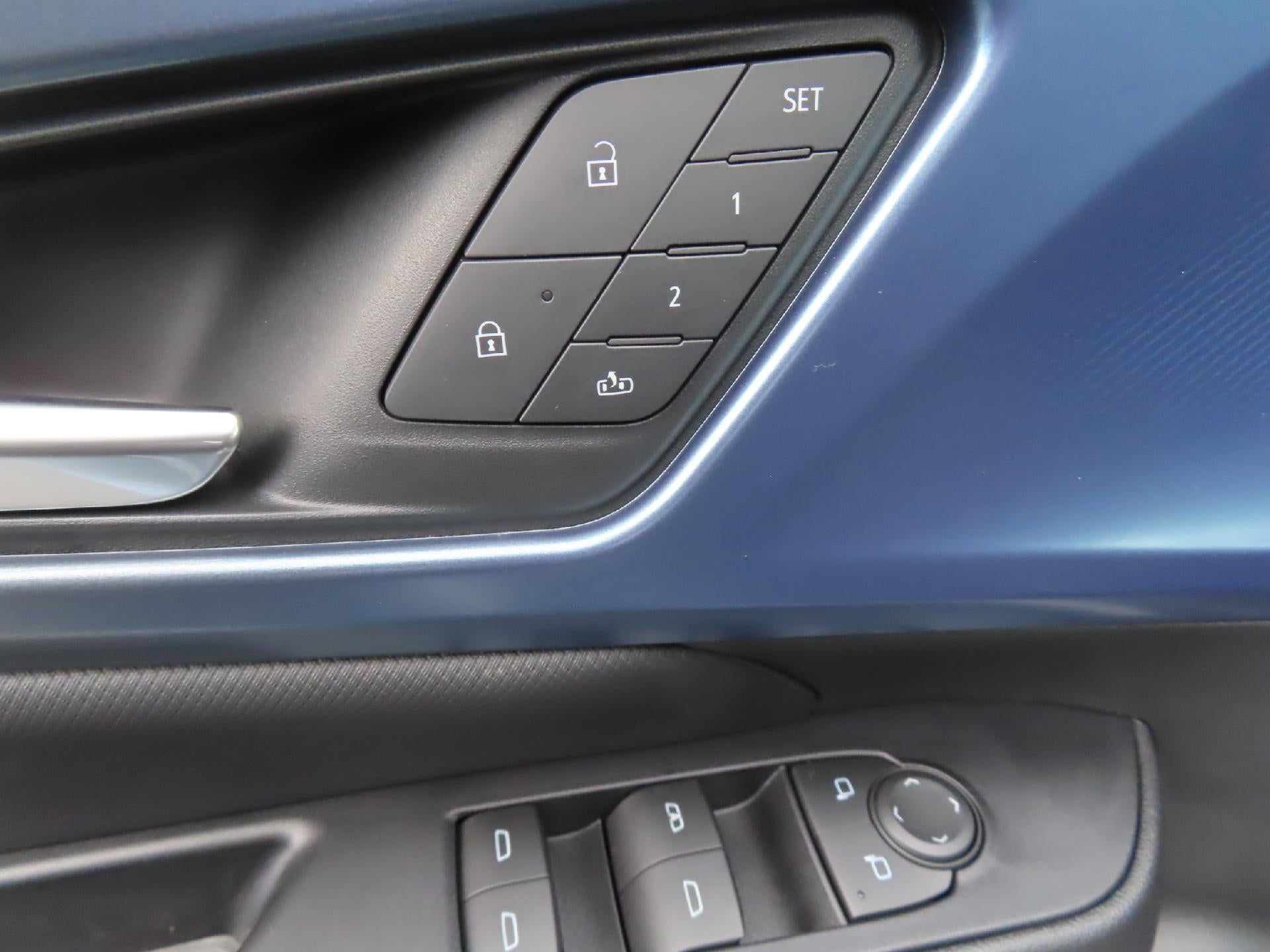 2026 Chevrolet Equinox EV LT2 W/PDE