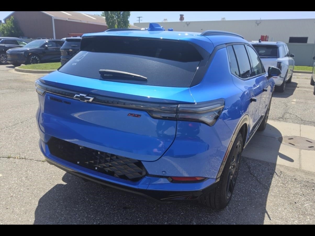 2025 Chevrolet Equinox EV RS