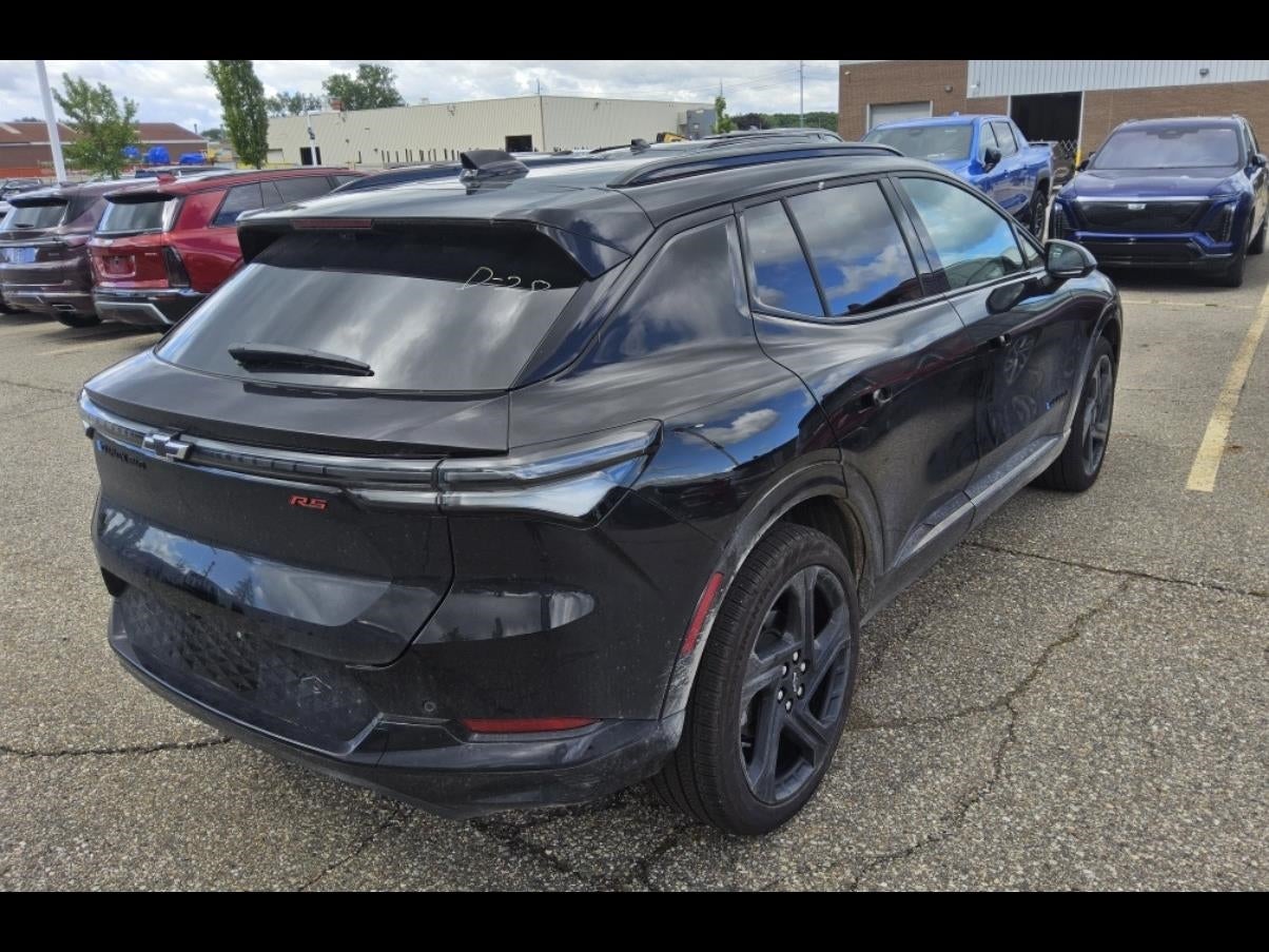 2025 Chevrolet Equinox EV RS