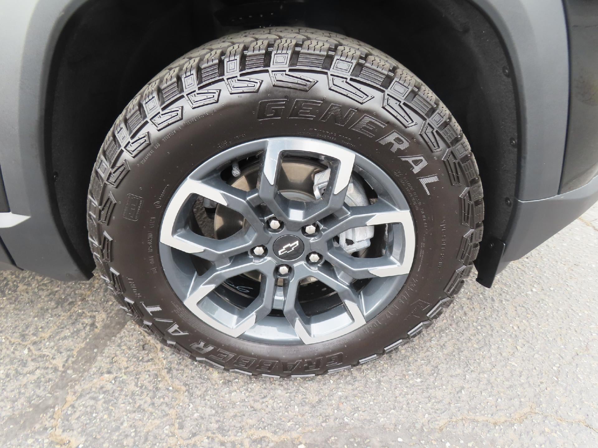 2025 Chevrolet Equinox ACTIV