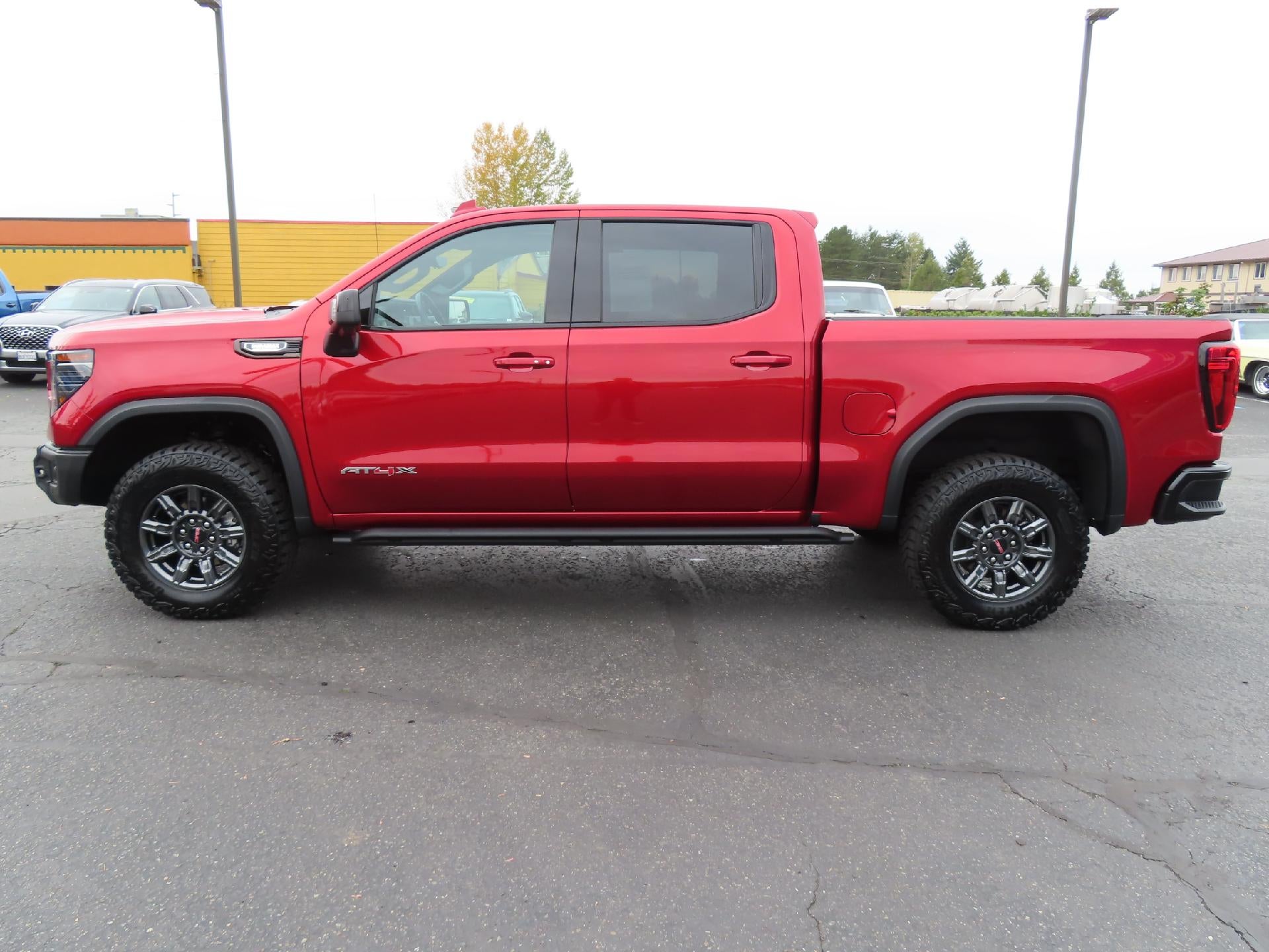 2024 GMC Sierra 1500 AT4X