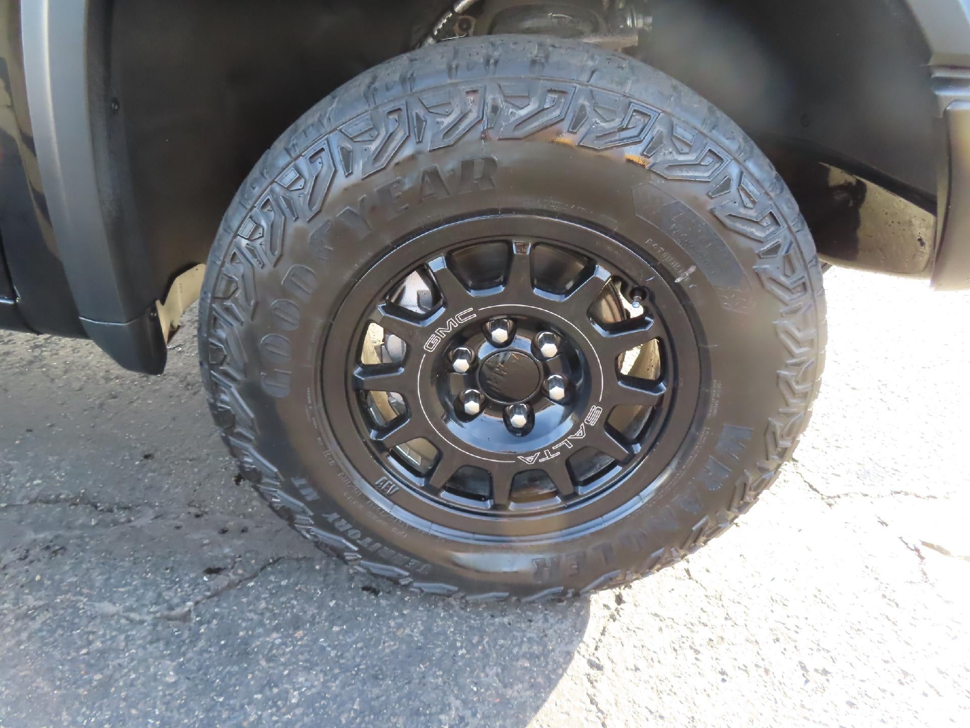 2024 GMC Sierra 1500 AT4X