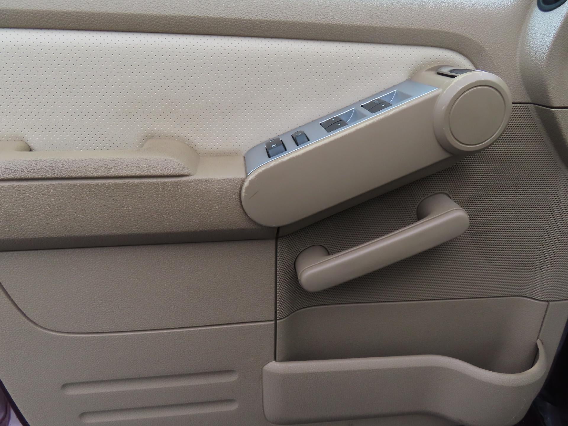 2007 Mercury Mountaineer Base