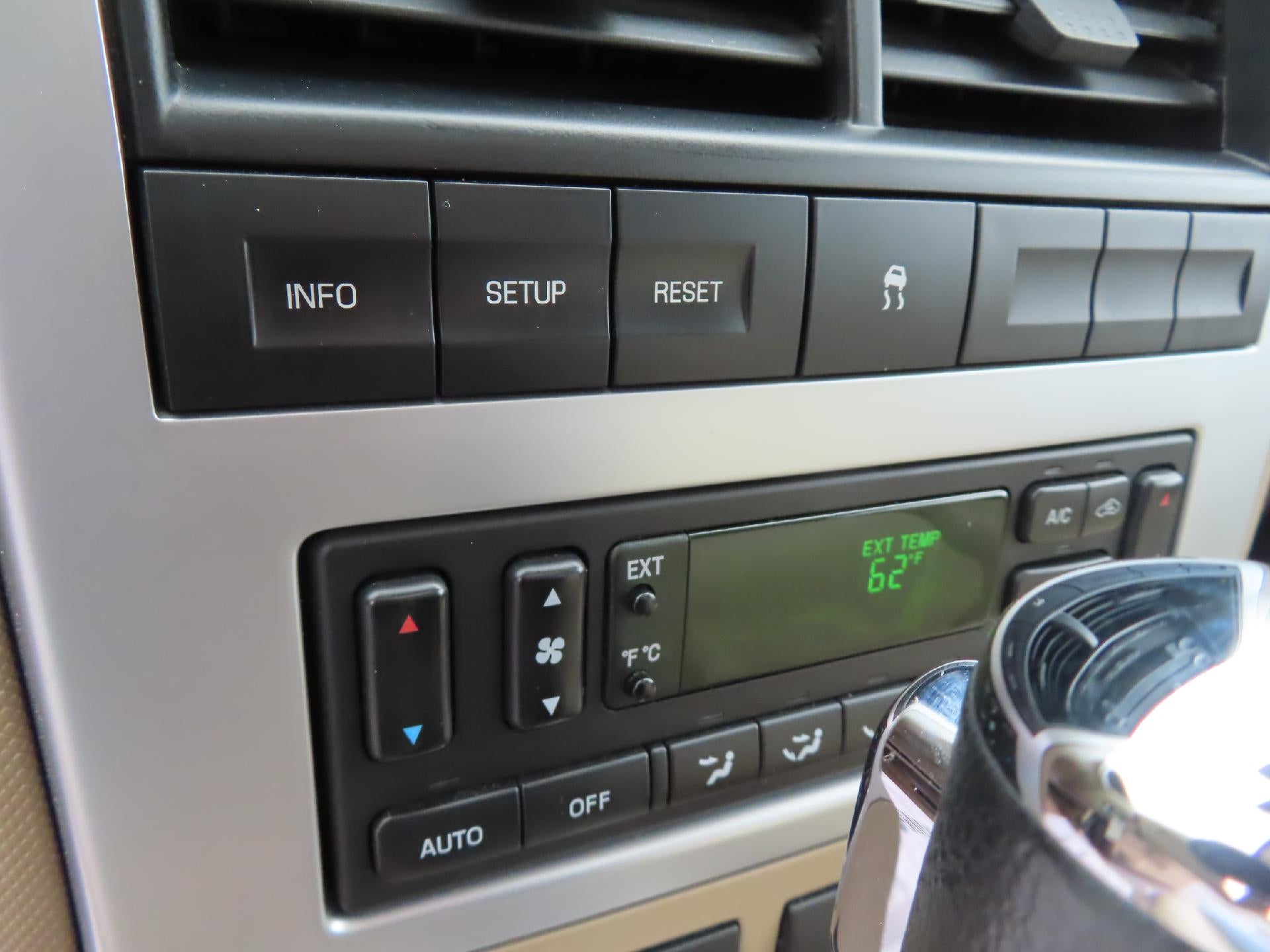 2007 Mercury Mountaineer Base