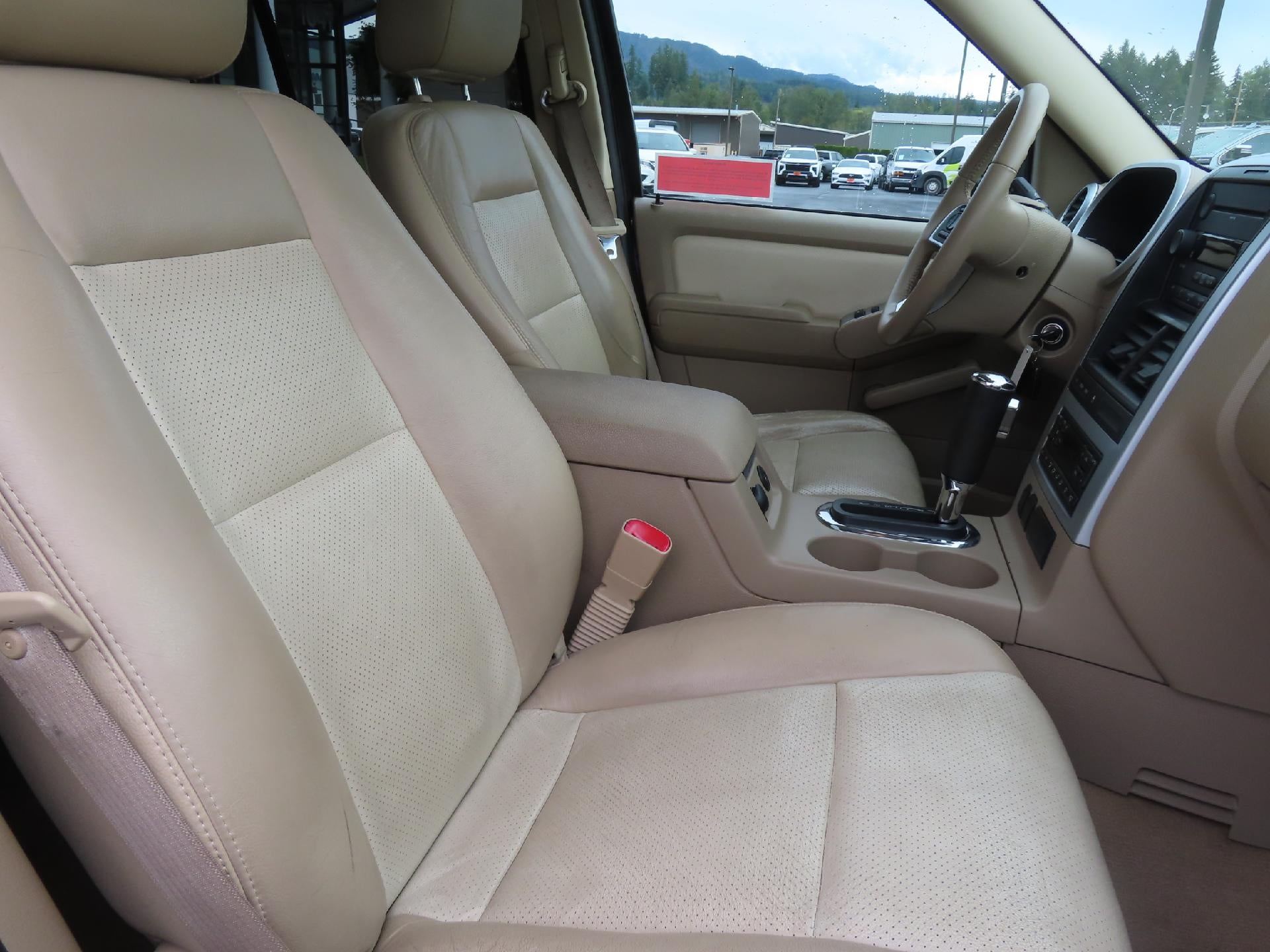 2007 Mercury Mountaineer Base