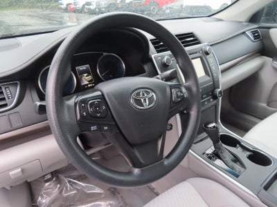 2016 Toyota Camry LE