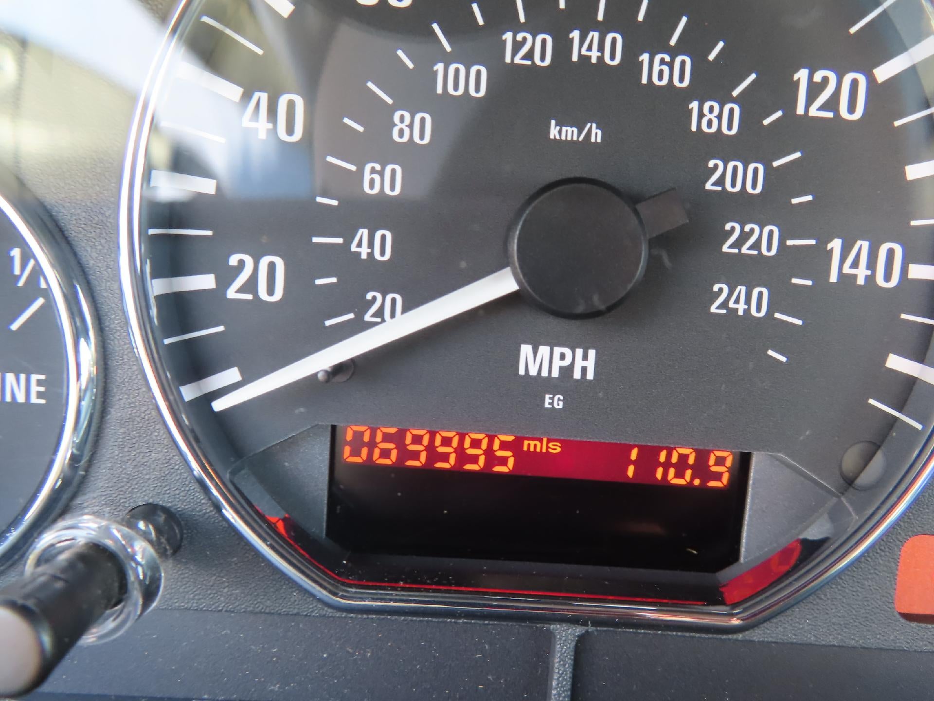 2002 BMW Z3 2.5i