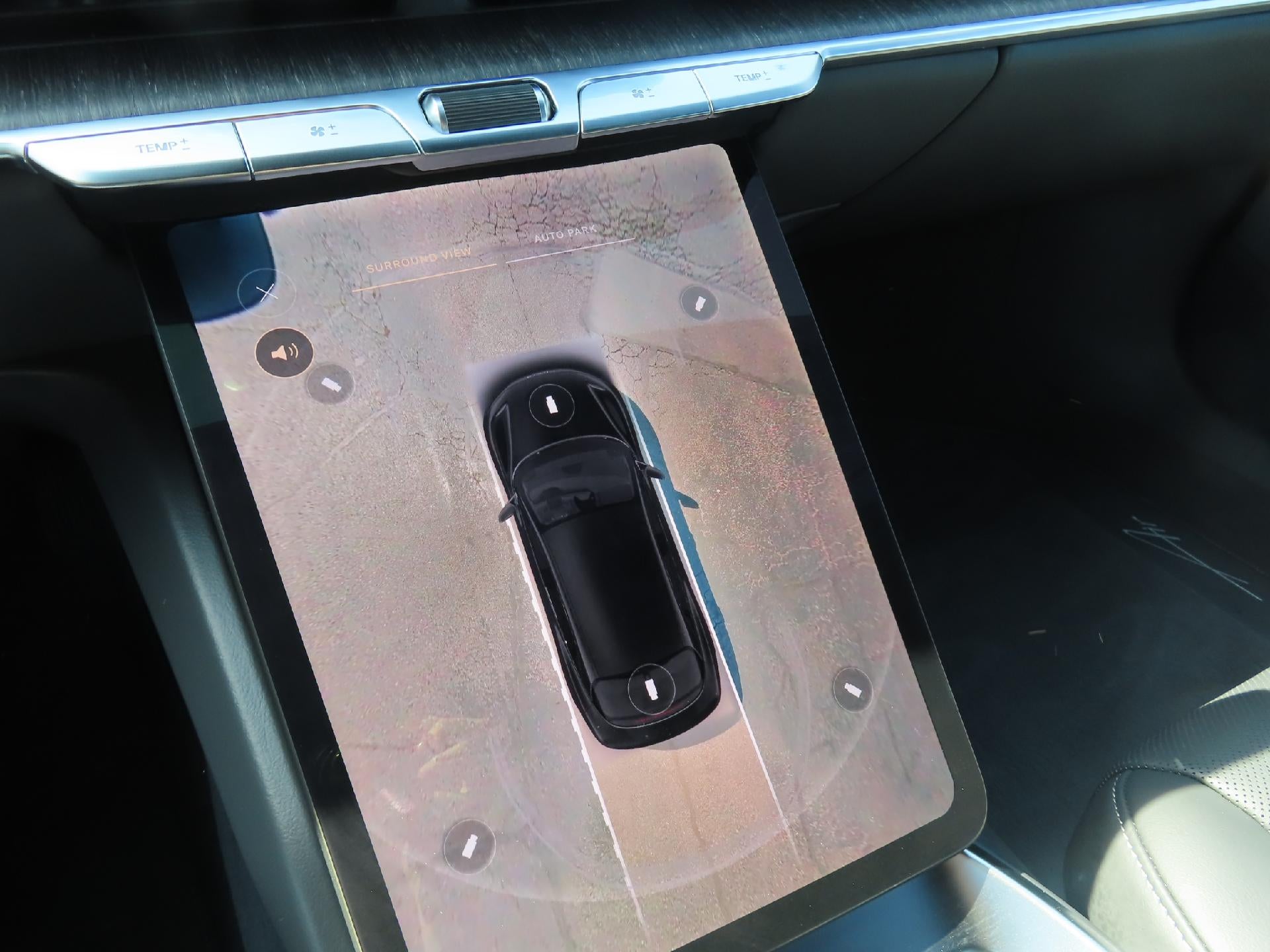 2025 LUCID Air Pure