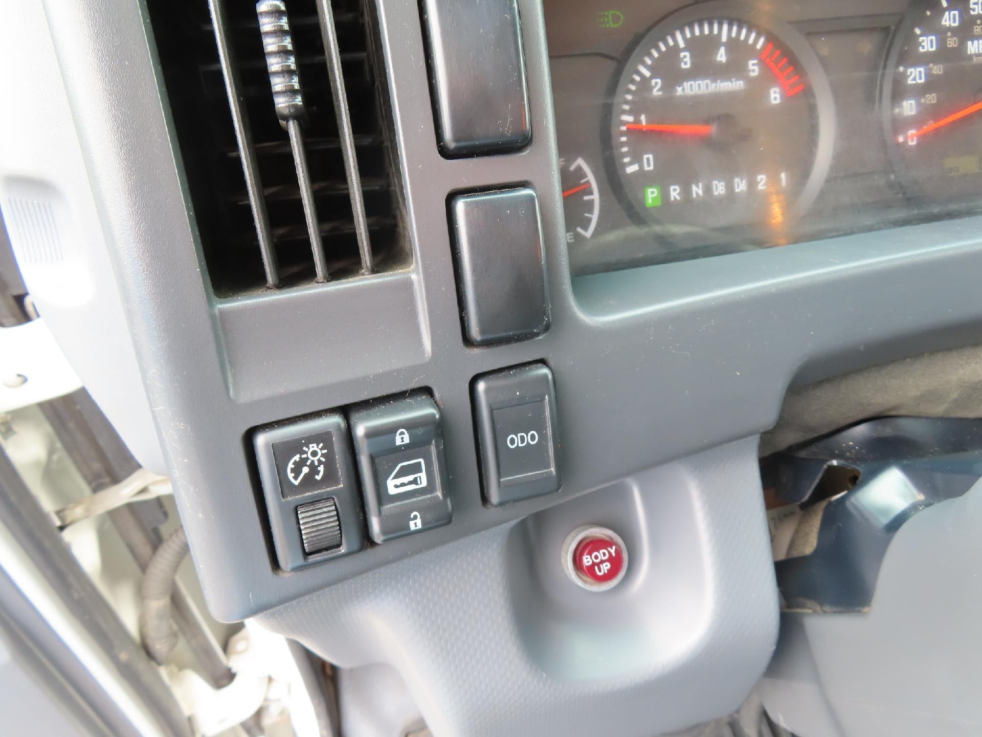 2017 Isuzu NPR HD GAS REG Dump Bed