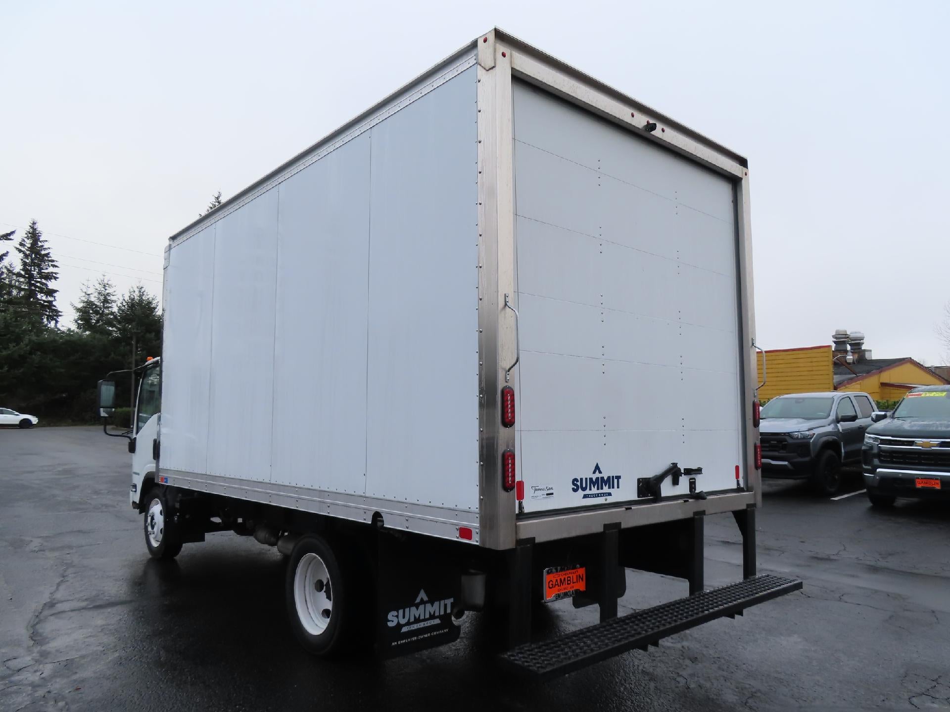 2025 Chevrolet Low Cab Forward 4500 BASE