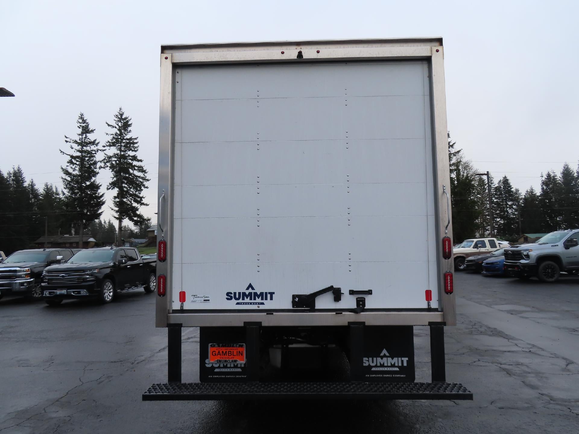 2025 Chevrolet Low Cab Forward 4500 BASE