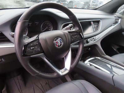 2022 Buick Enclave Essence