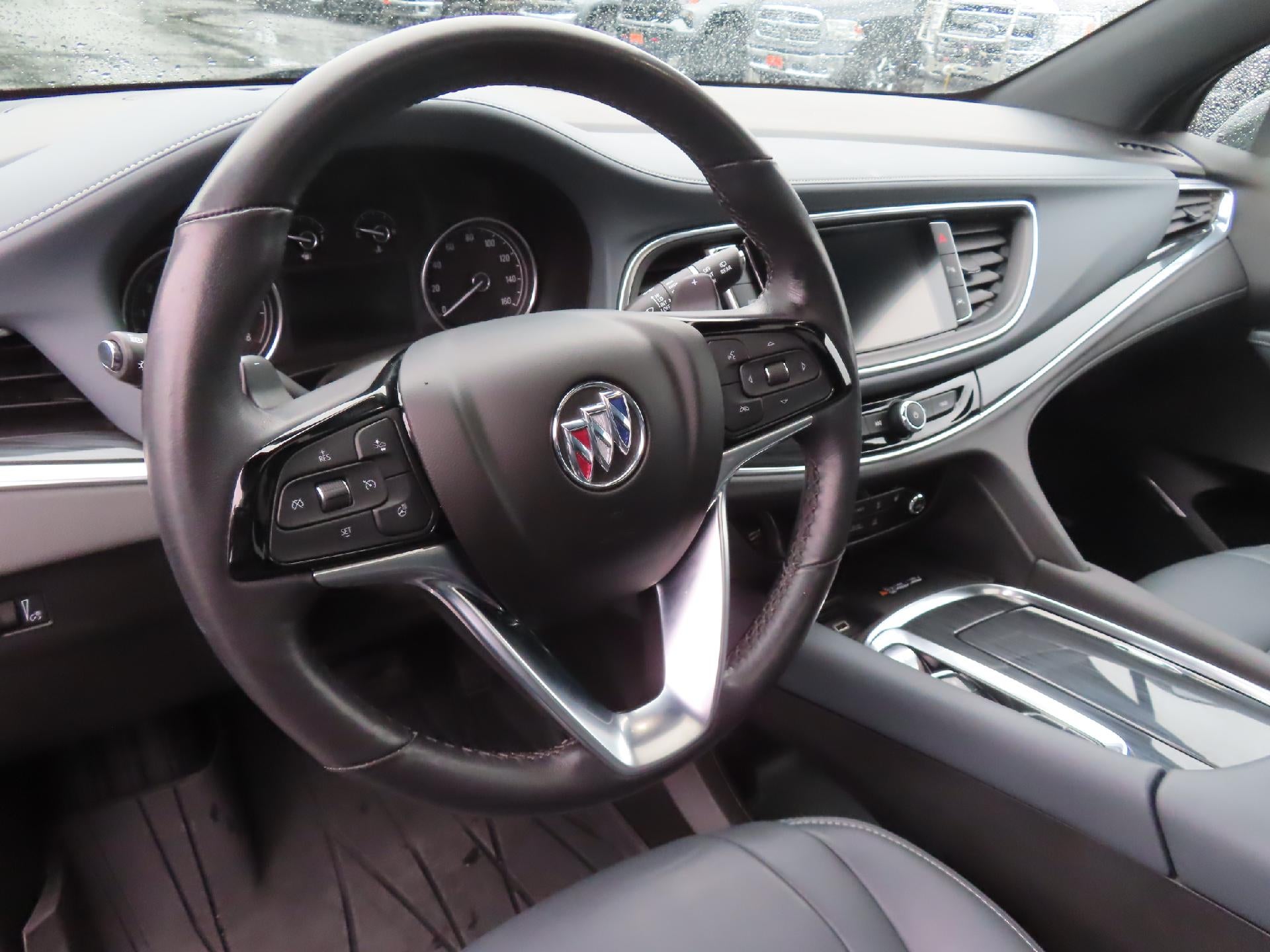 2022 Buick Enclave Essence