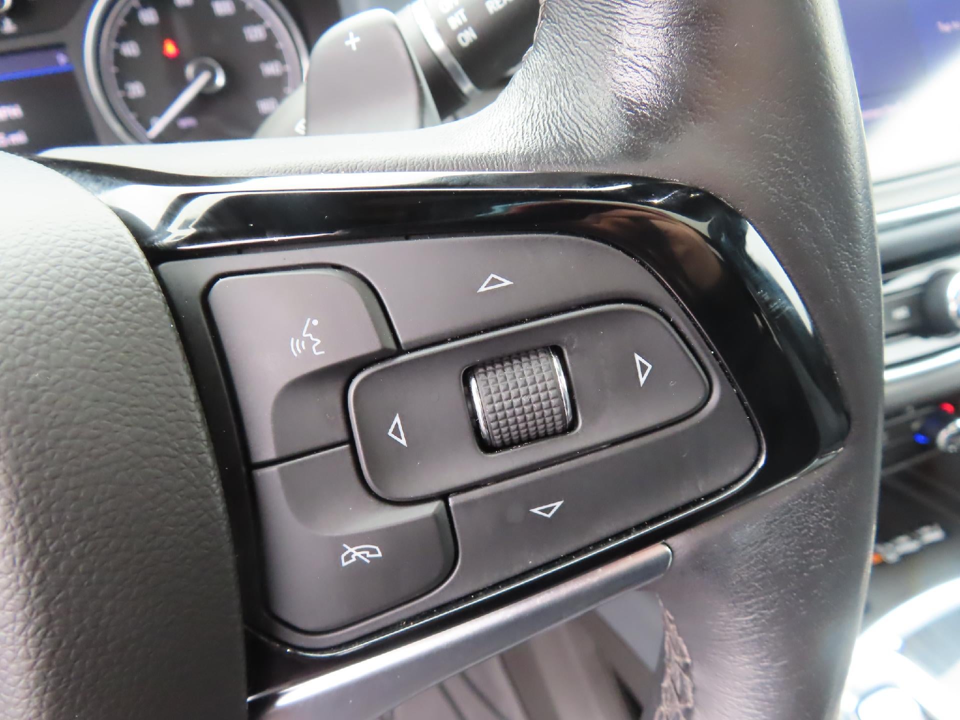 2022 Buick Enclave Essence