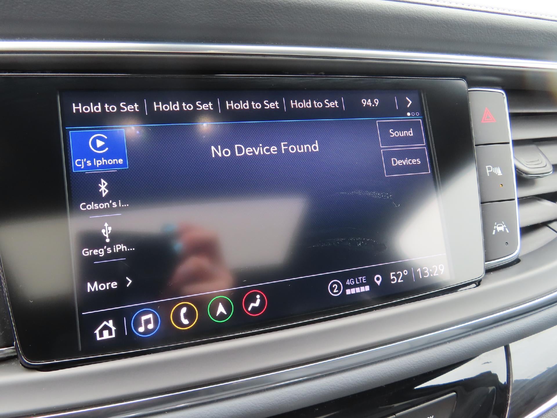 2022 Buick Enclave Essence