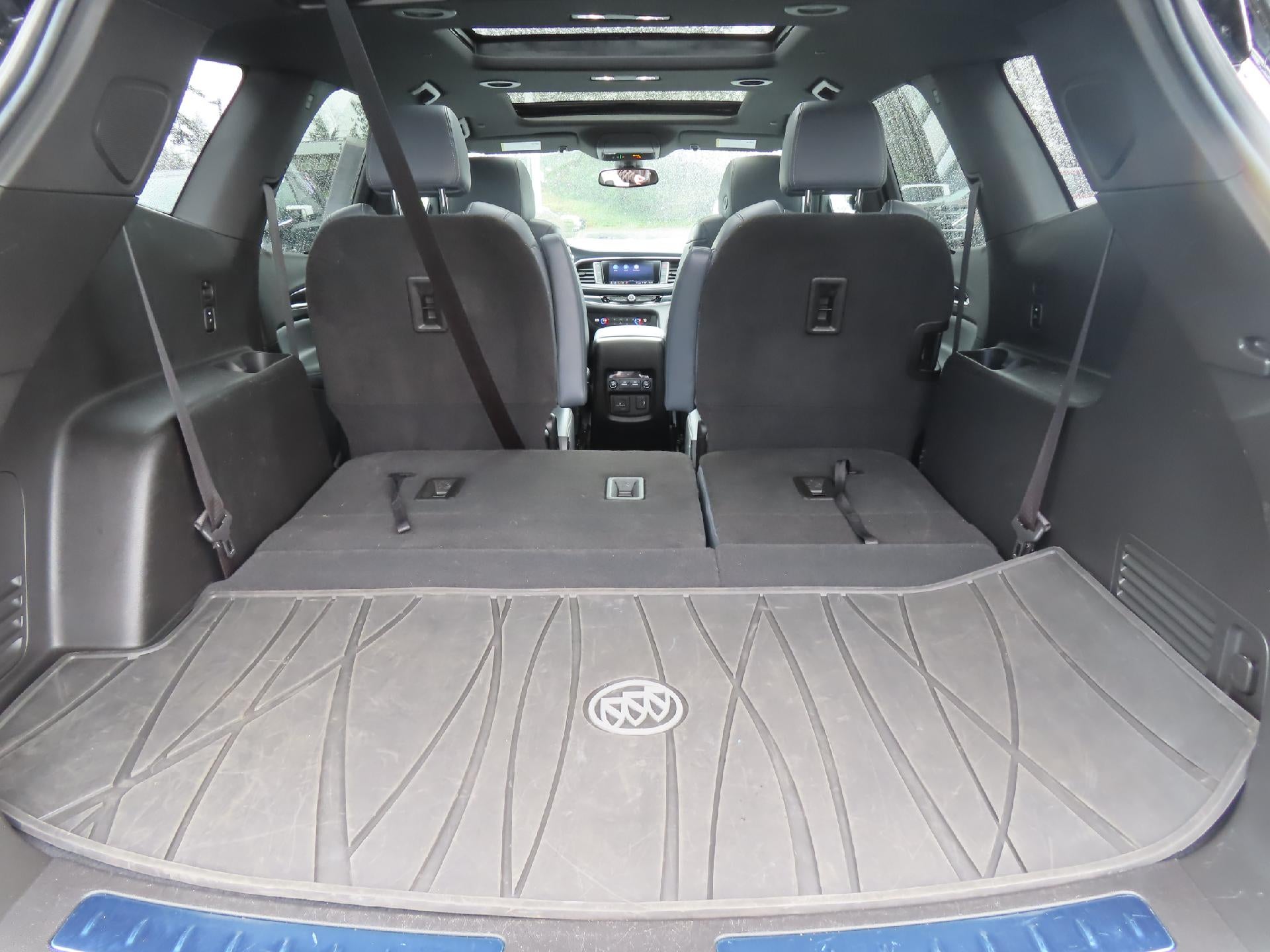 2022 Buick Enclave Essence