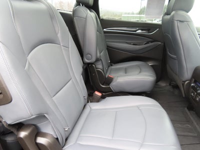 2022 Buick Enclave Essence